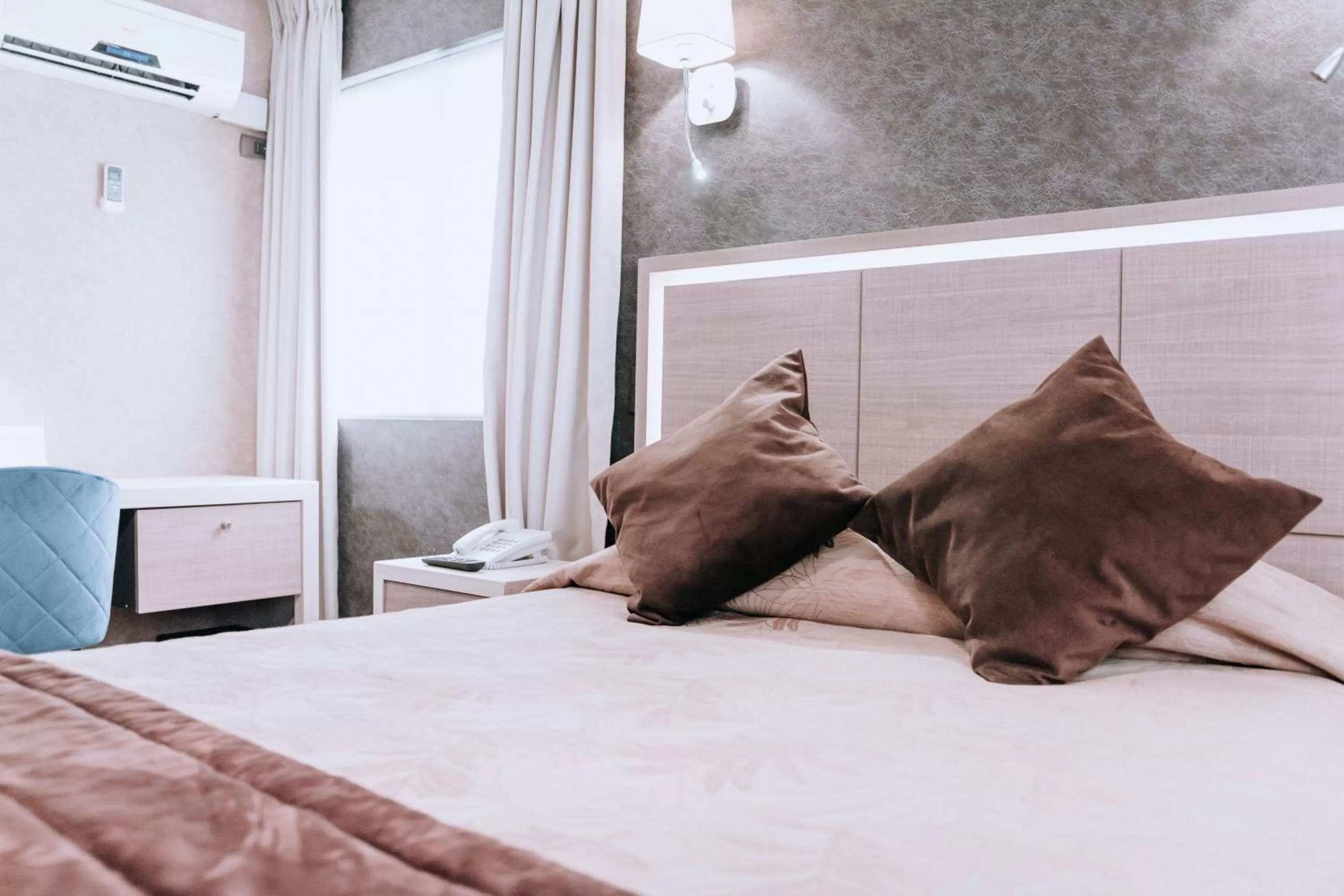 Bed in Hotel Diego de Velazquez