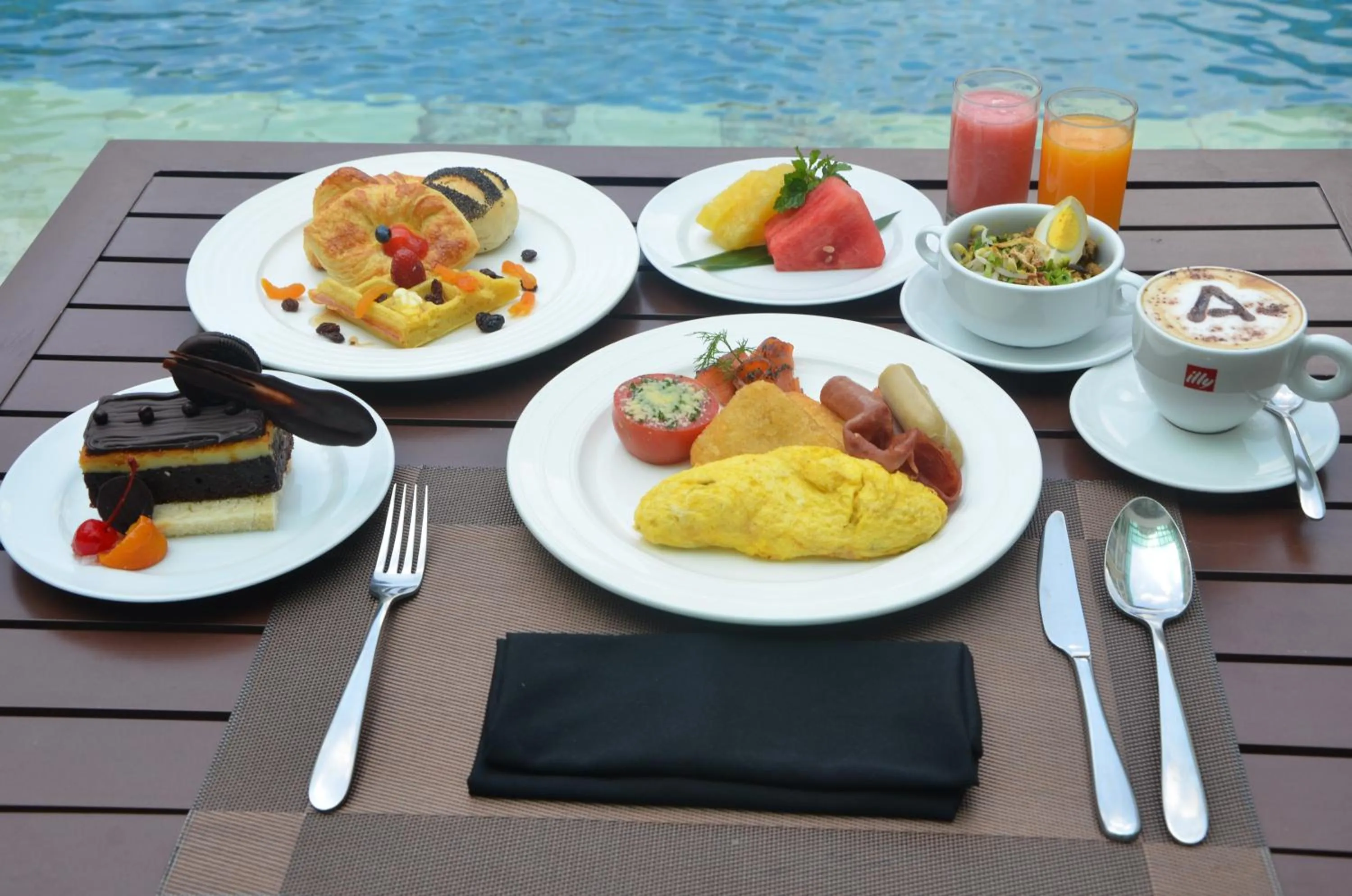 Food and drinks in Aryaduta Medan