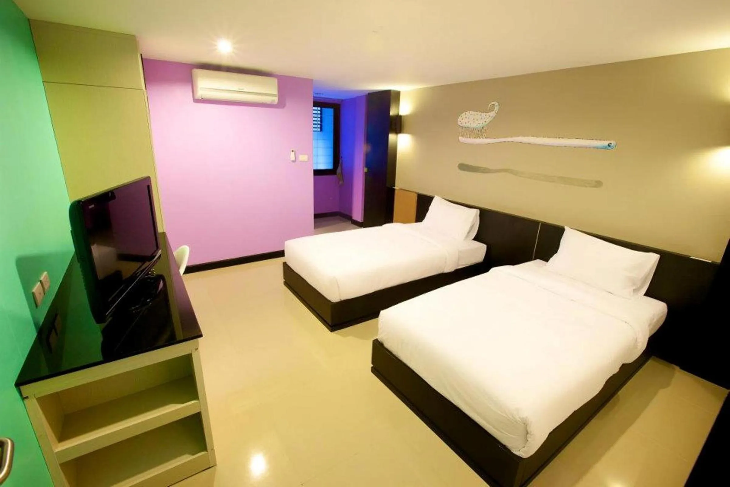 Bedroom, Bed in Pen Ta Hug Hotel