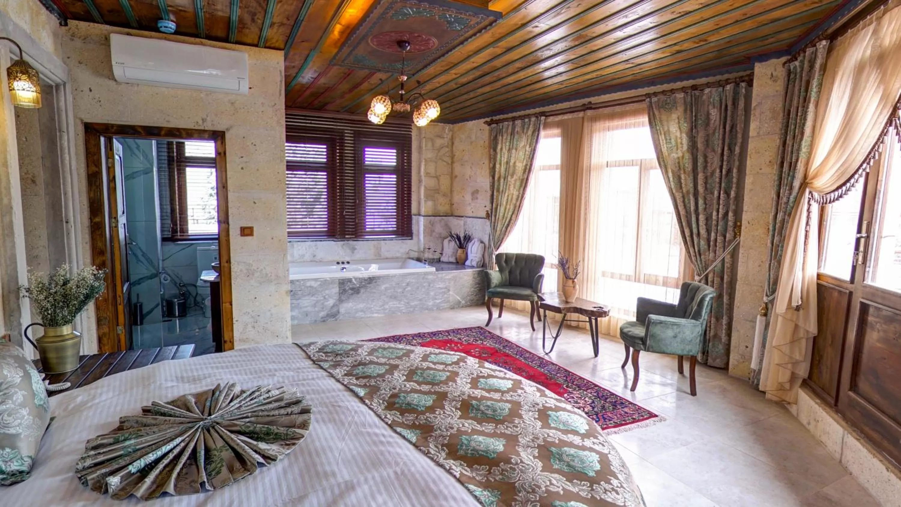 Massage, Bed in Premium Cappadocia House