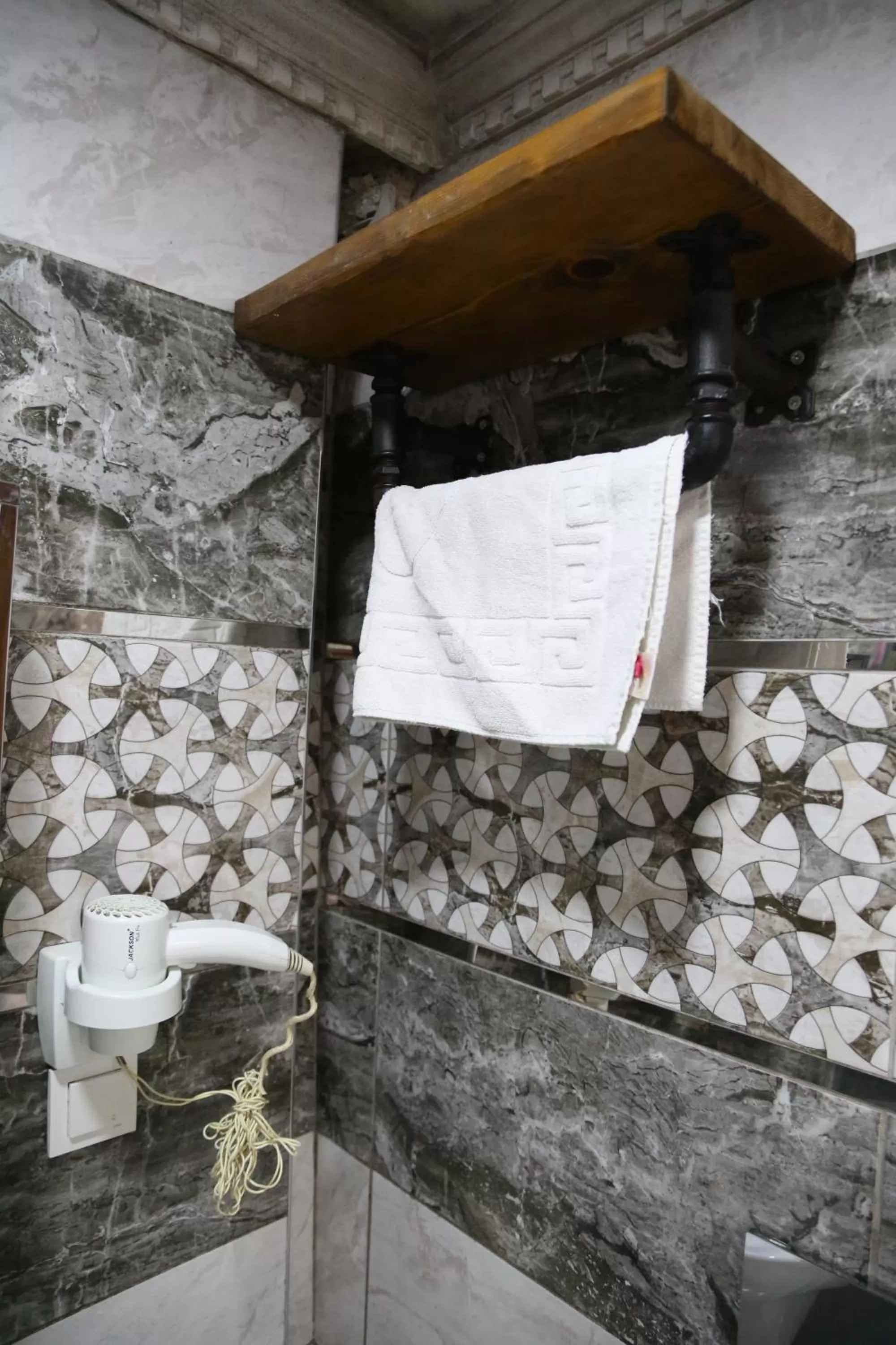 Bathroom in Arat Apartments