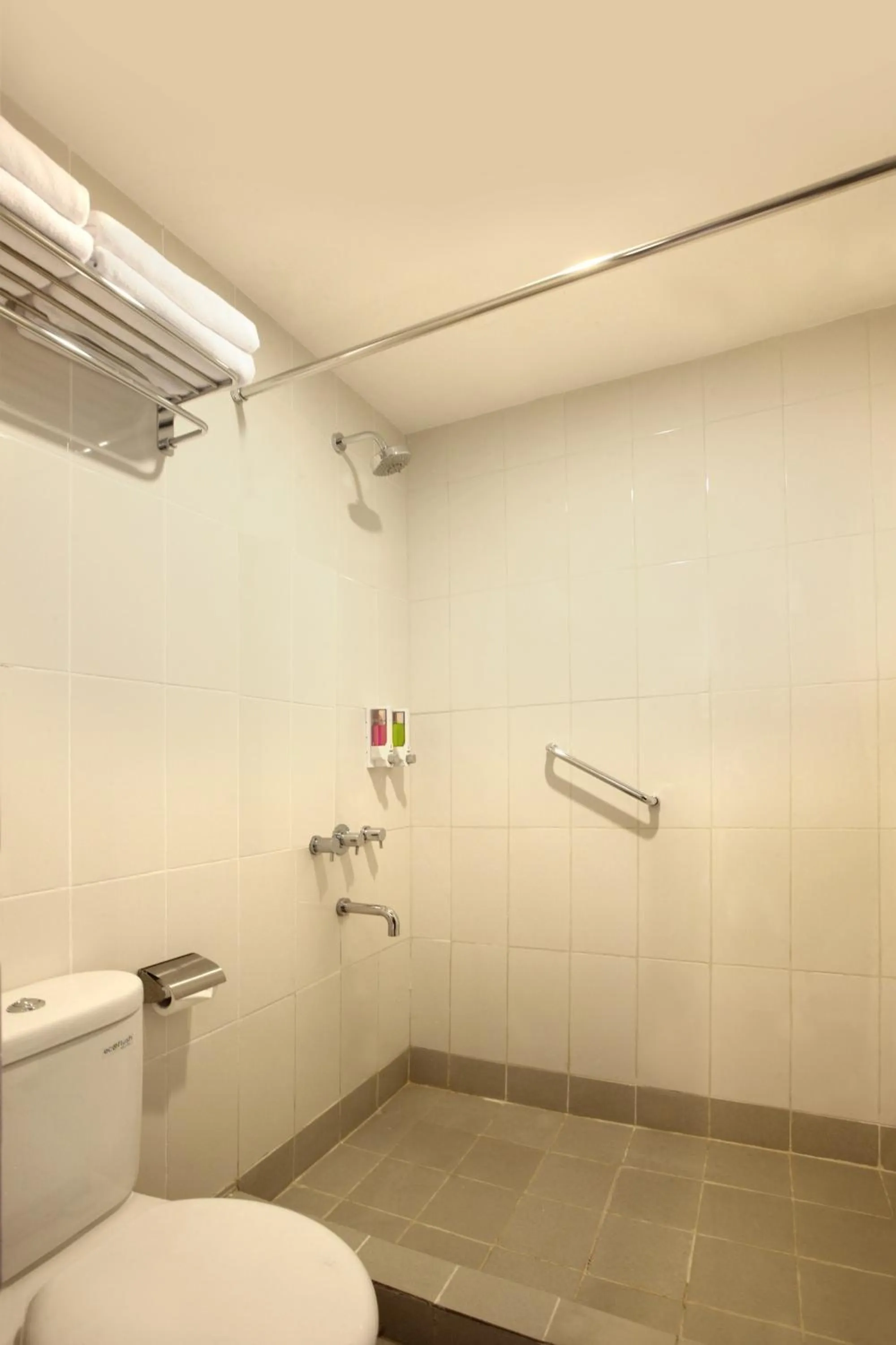 Amaris Hotel Serpong Tangerang