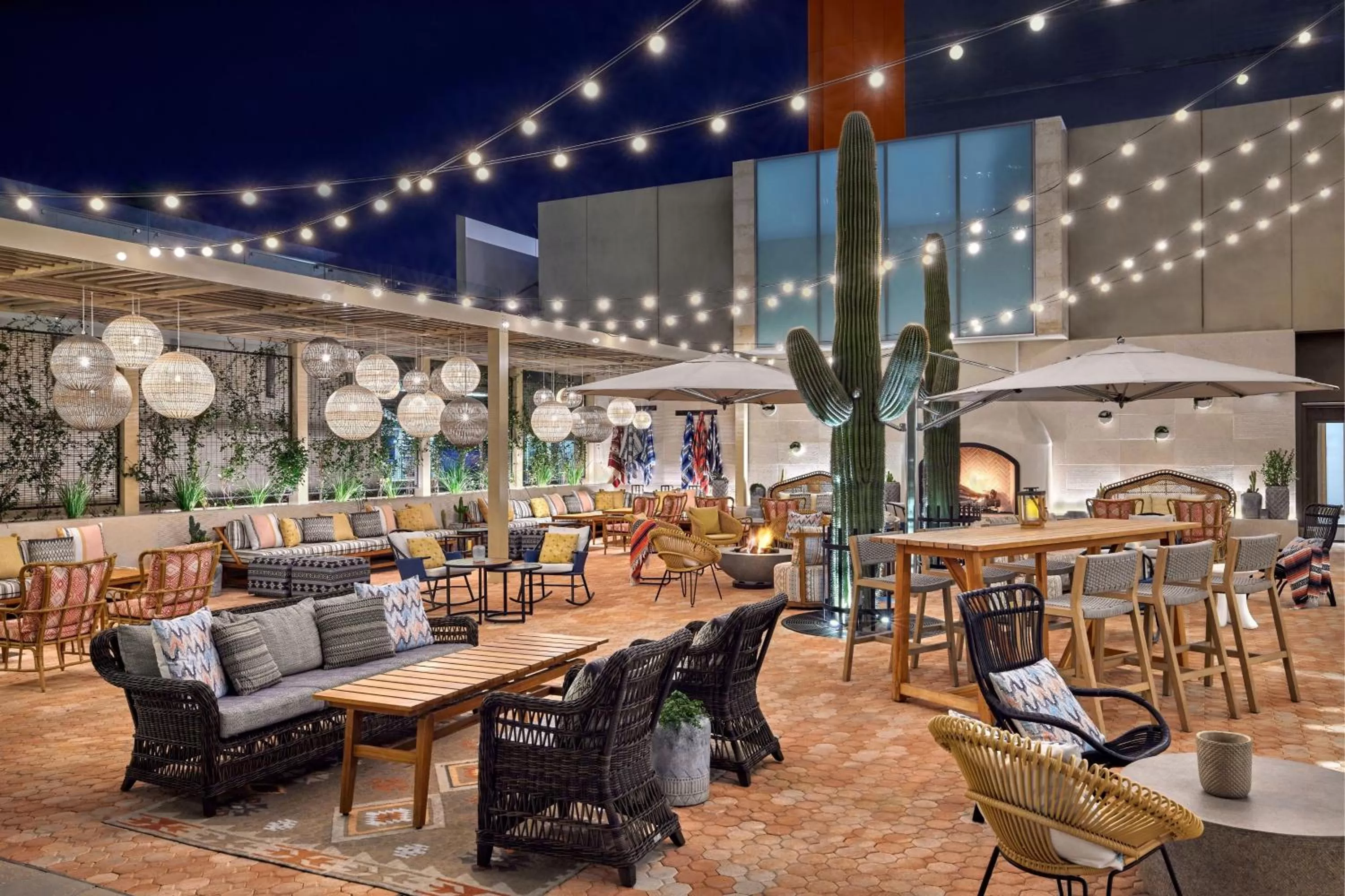 Restaurant/places to eat in The Westin Phoenix Downtown