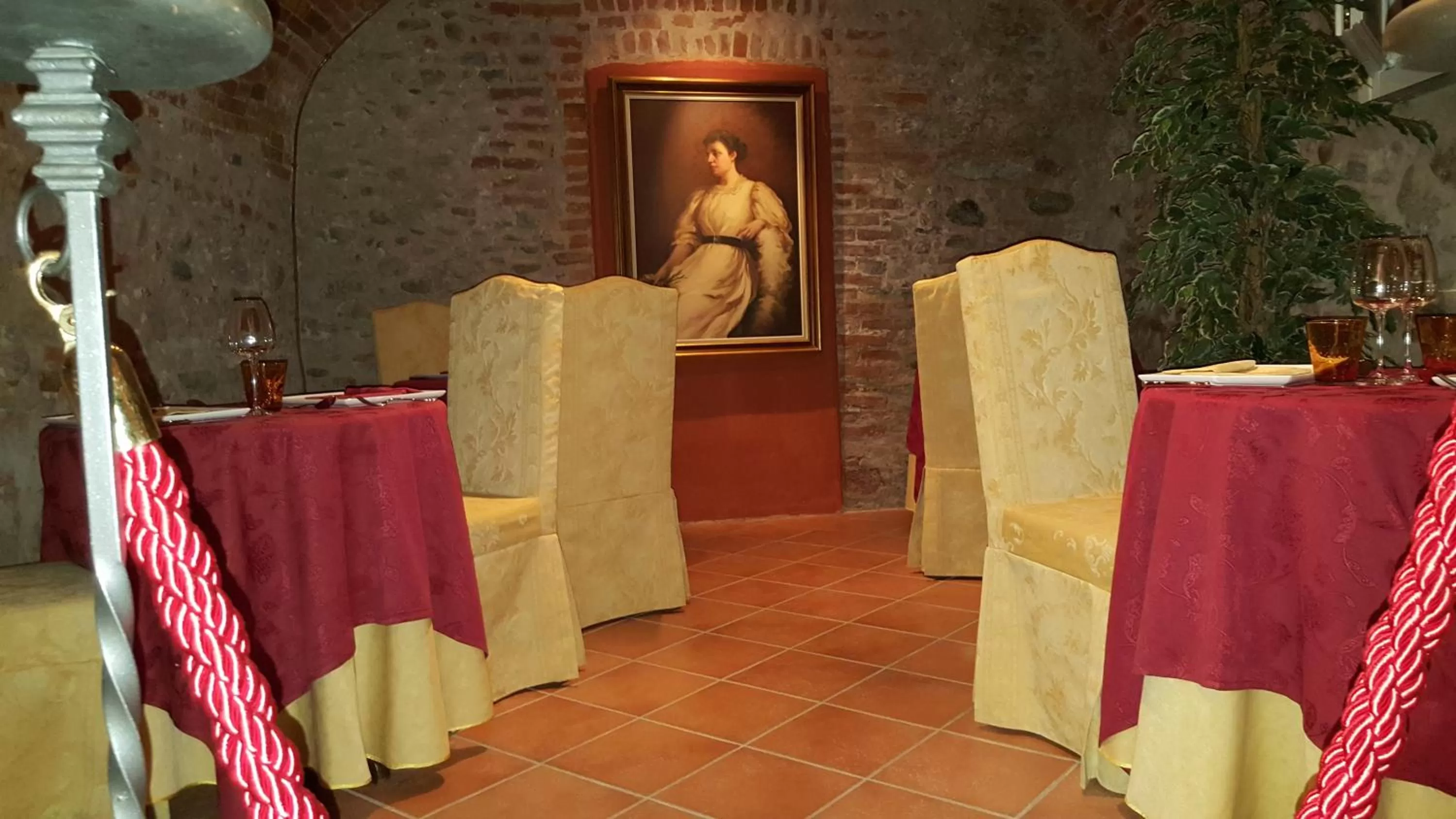 Restaurant/places to eat in Hotel Palazzo Di Mezzo