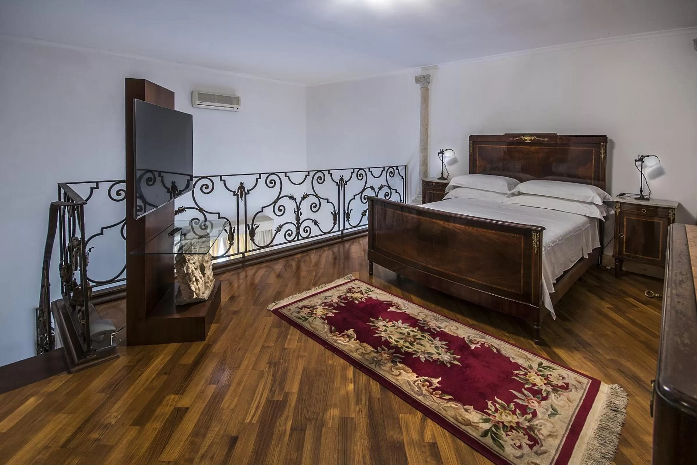 Bed in VILLA DURANTE
