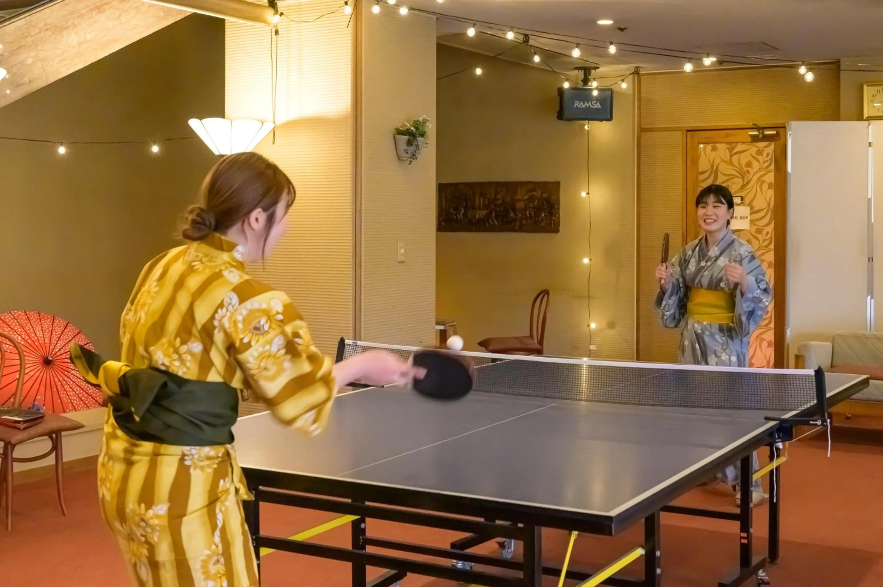 People in Senkeien Tsukioka Hotel