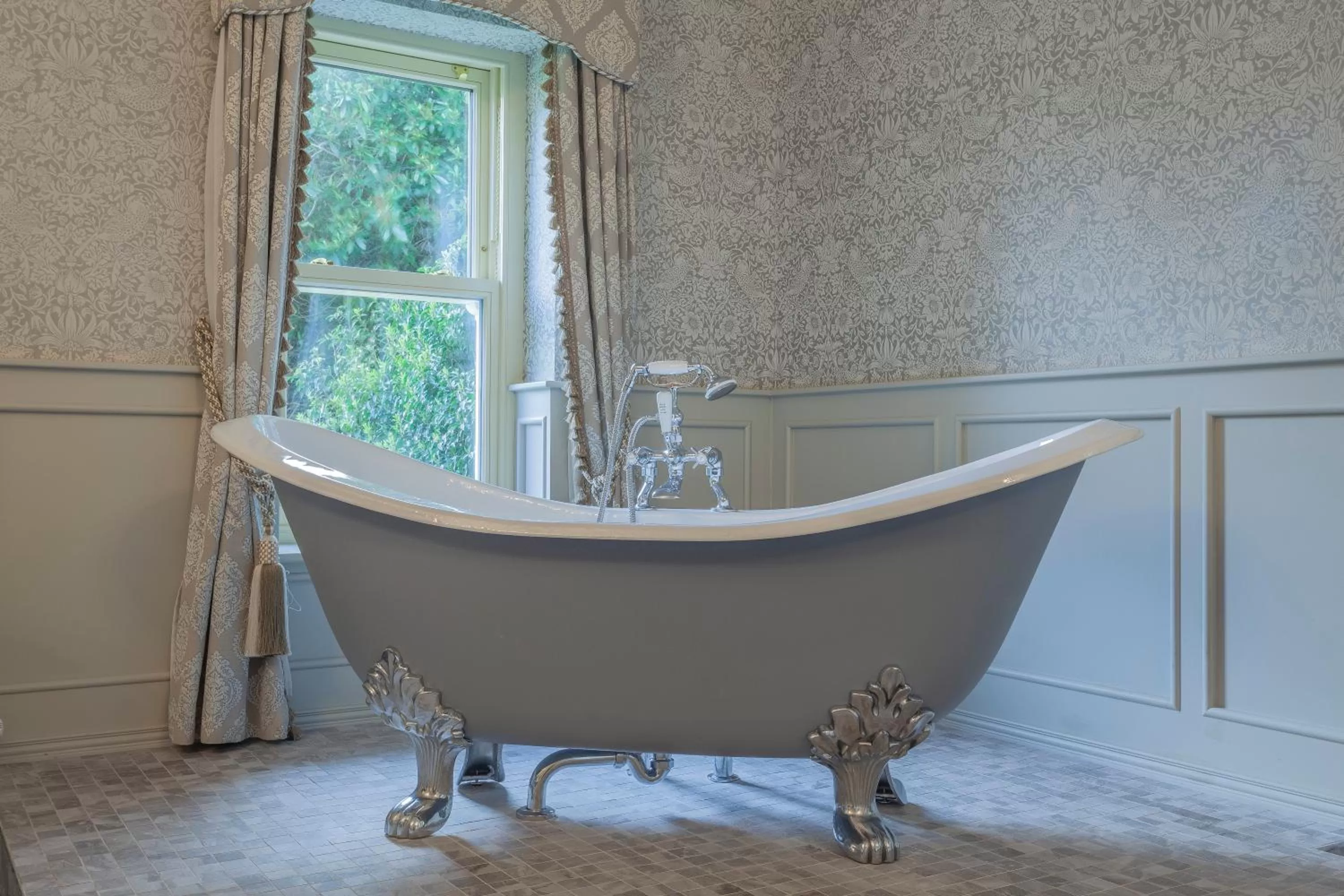 Bath in Ballyseede Castle