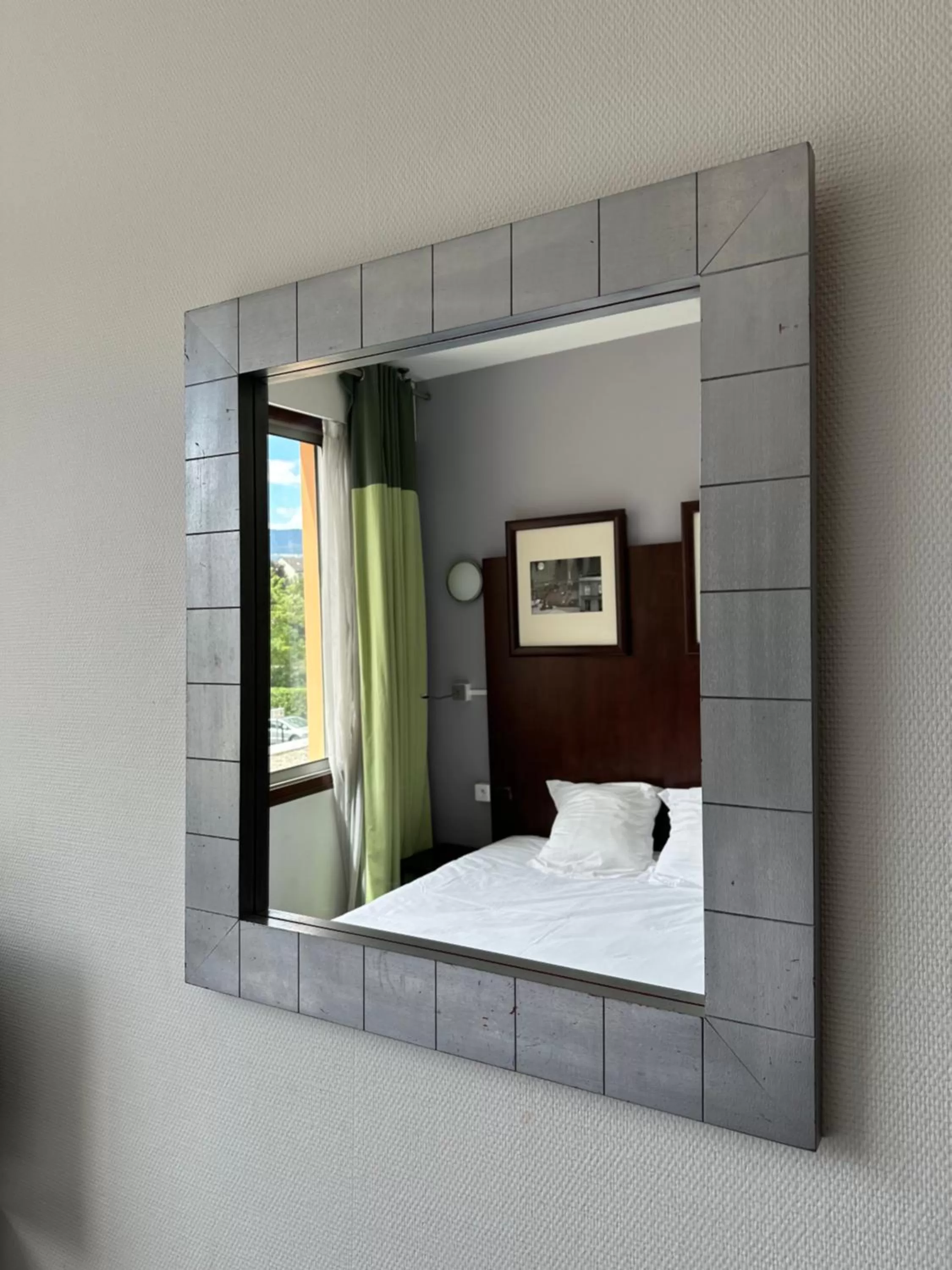 Photo of the whole room, Bed in Hôtel Du Centre Annemasse