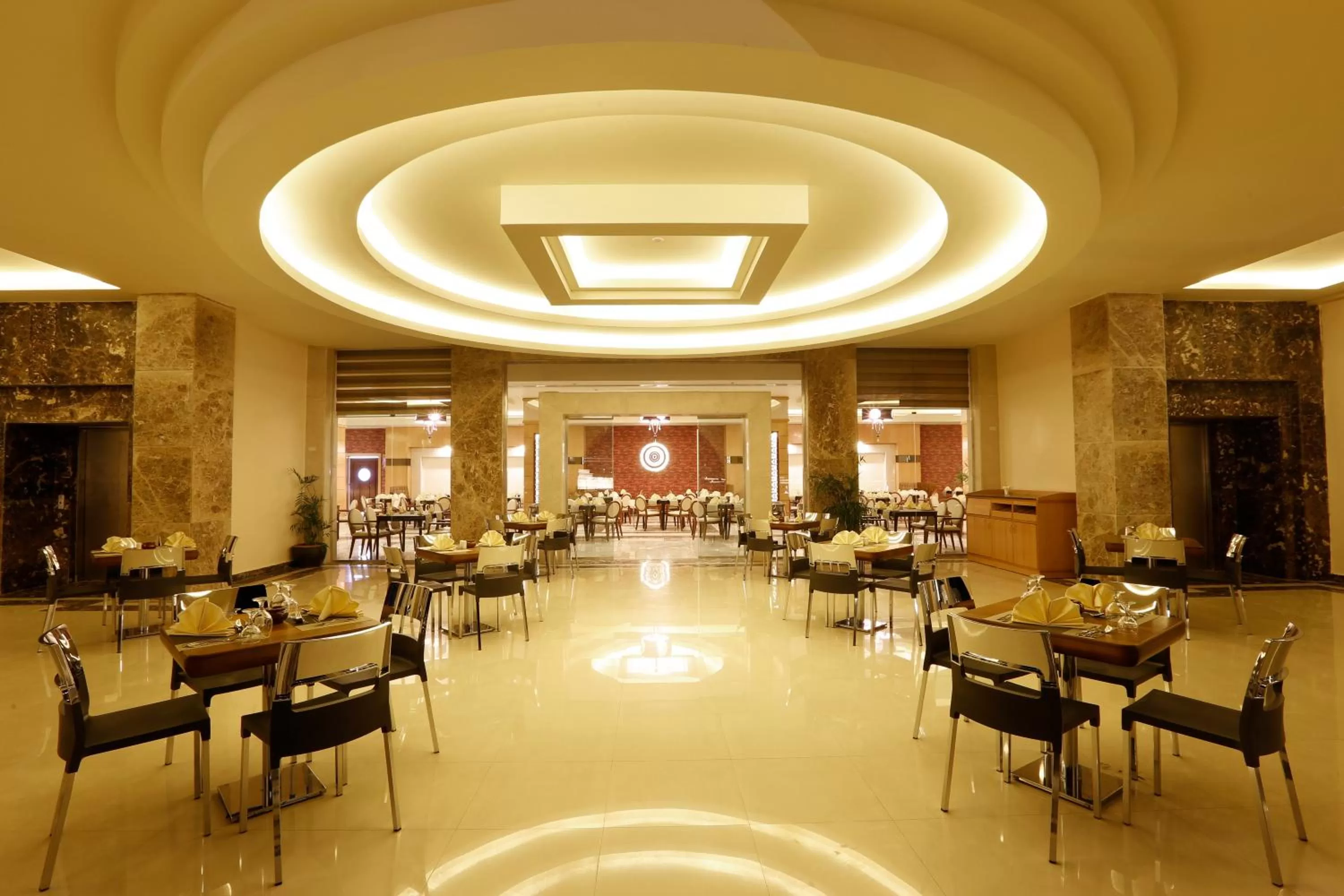 Restaurant/places to eat in Pickalbatros White Beach Resort - Hurghada