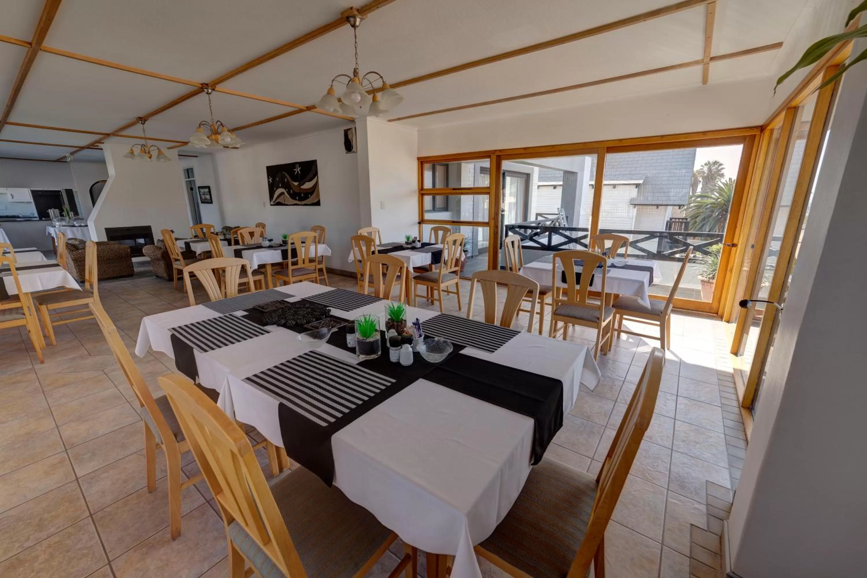 Dining area, Restaurant/Places to Eat in Royal Sea Star Guesthouse