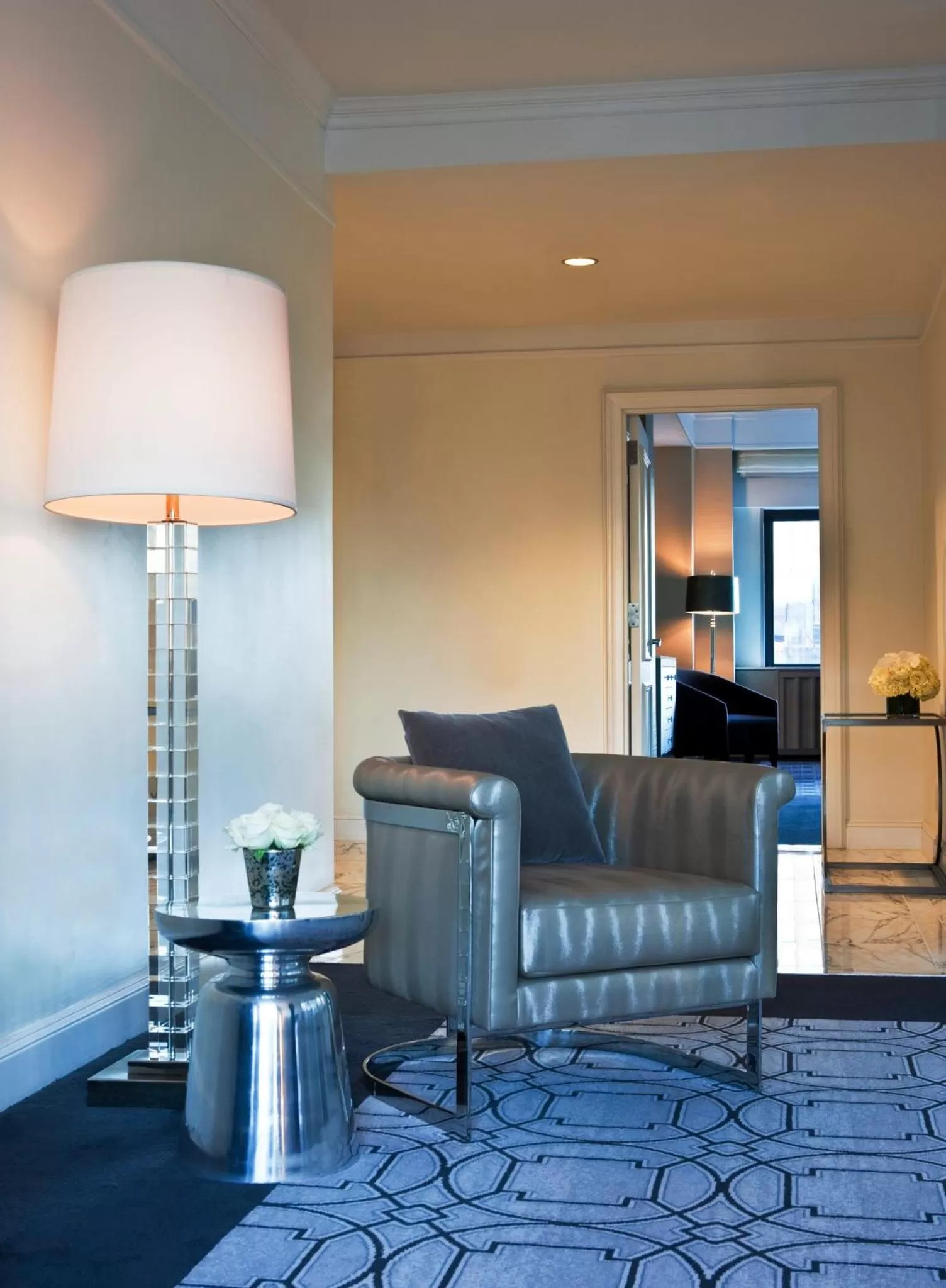 Photo of the whole room in Loews Regency New York Hotel