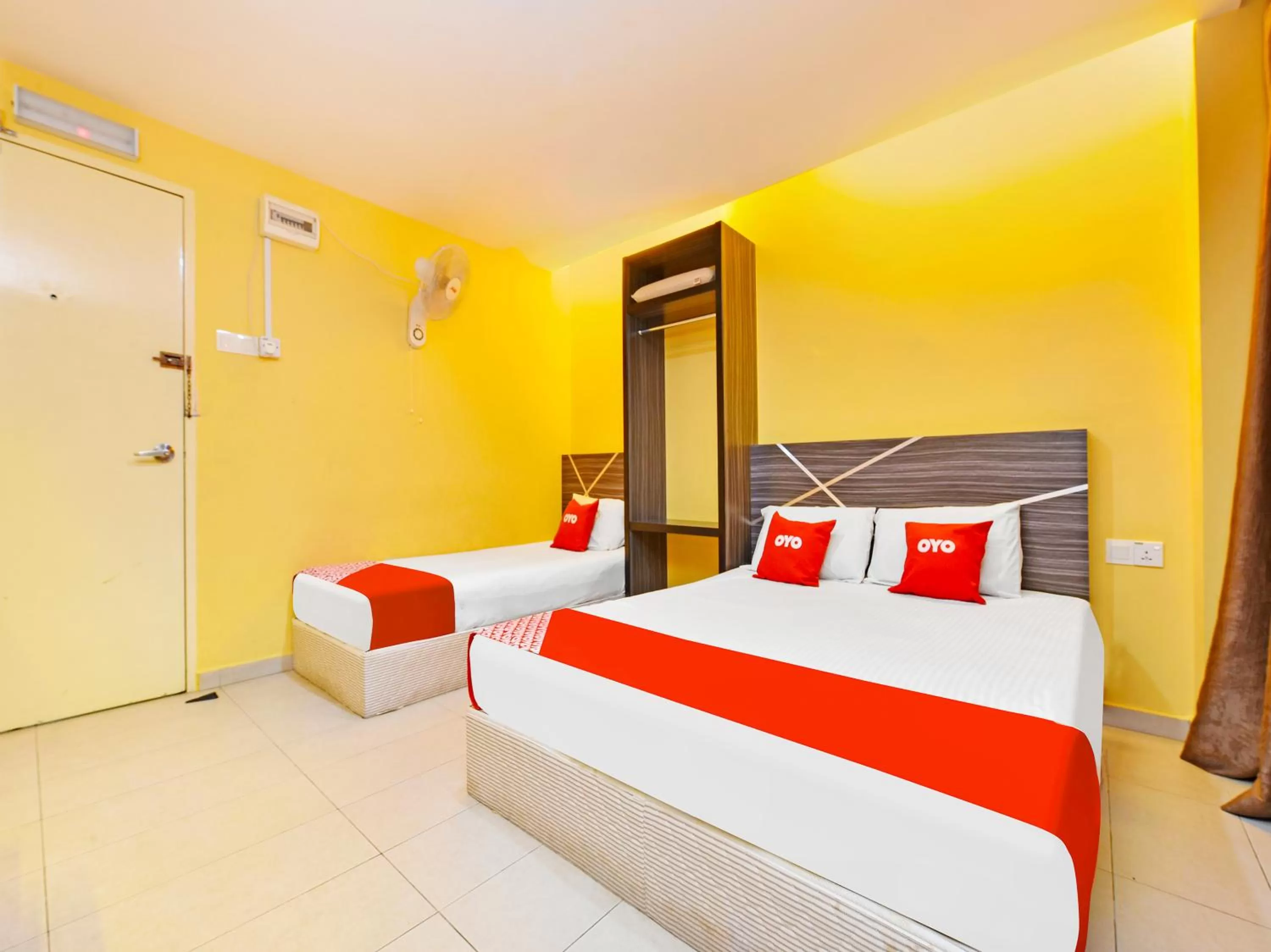 Bedroom, Bed in OYO 90521 De Mawardah Inn