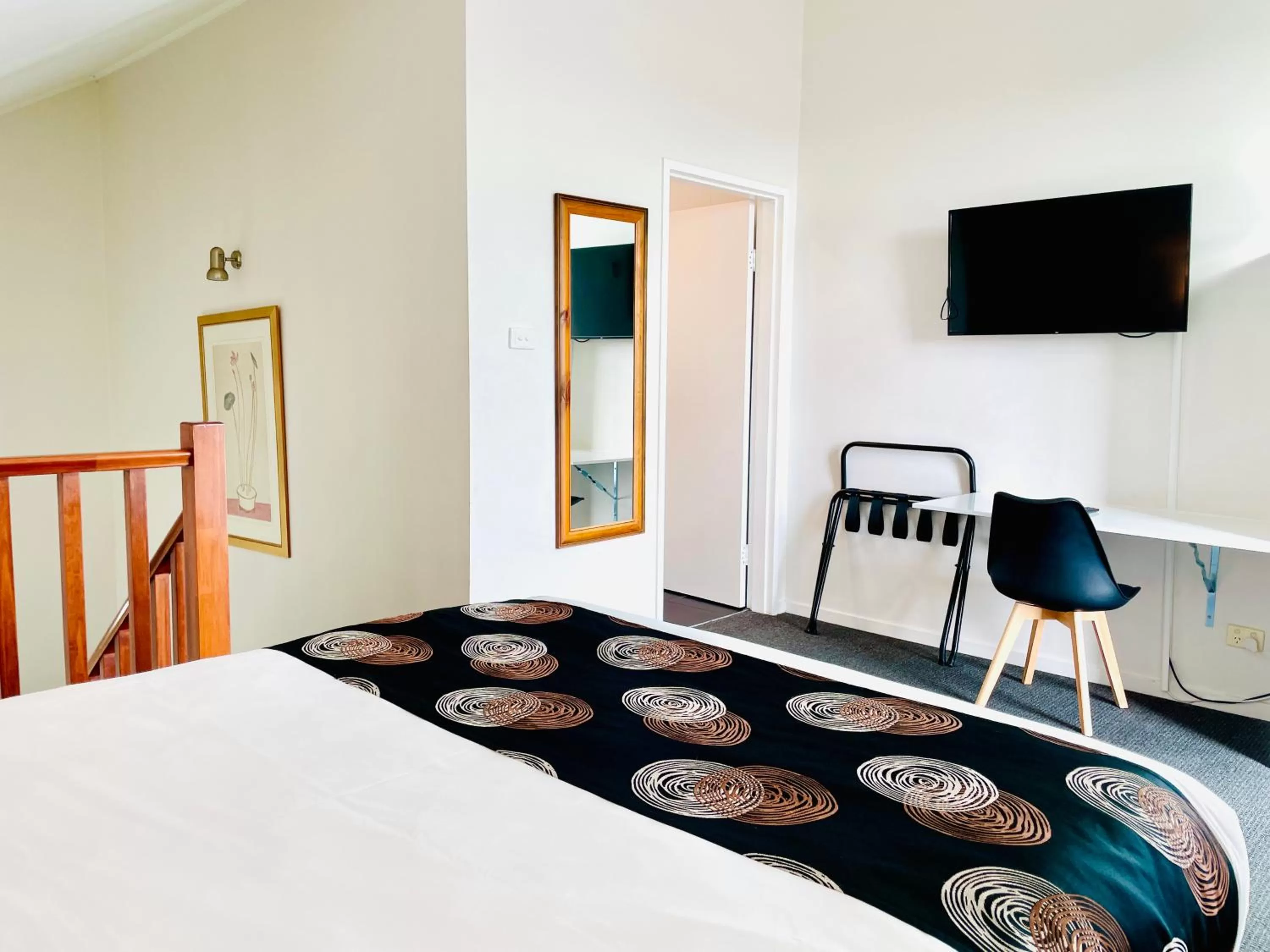 Bed in The Menzies Ballarat