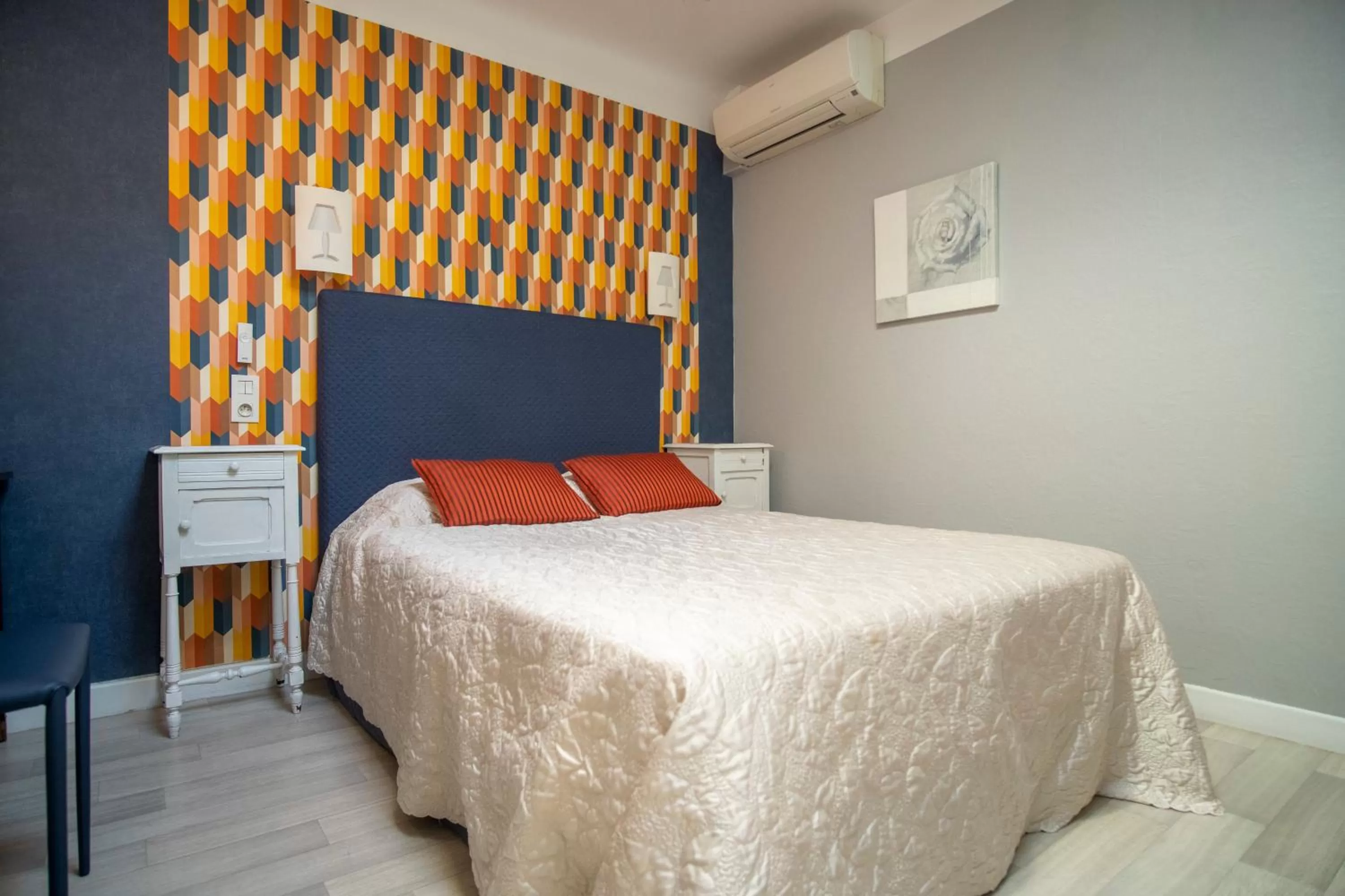Classic Single Room with Shower in Hôtel Itzalpea