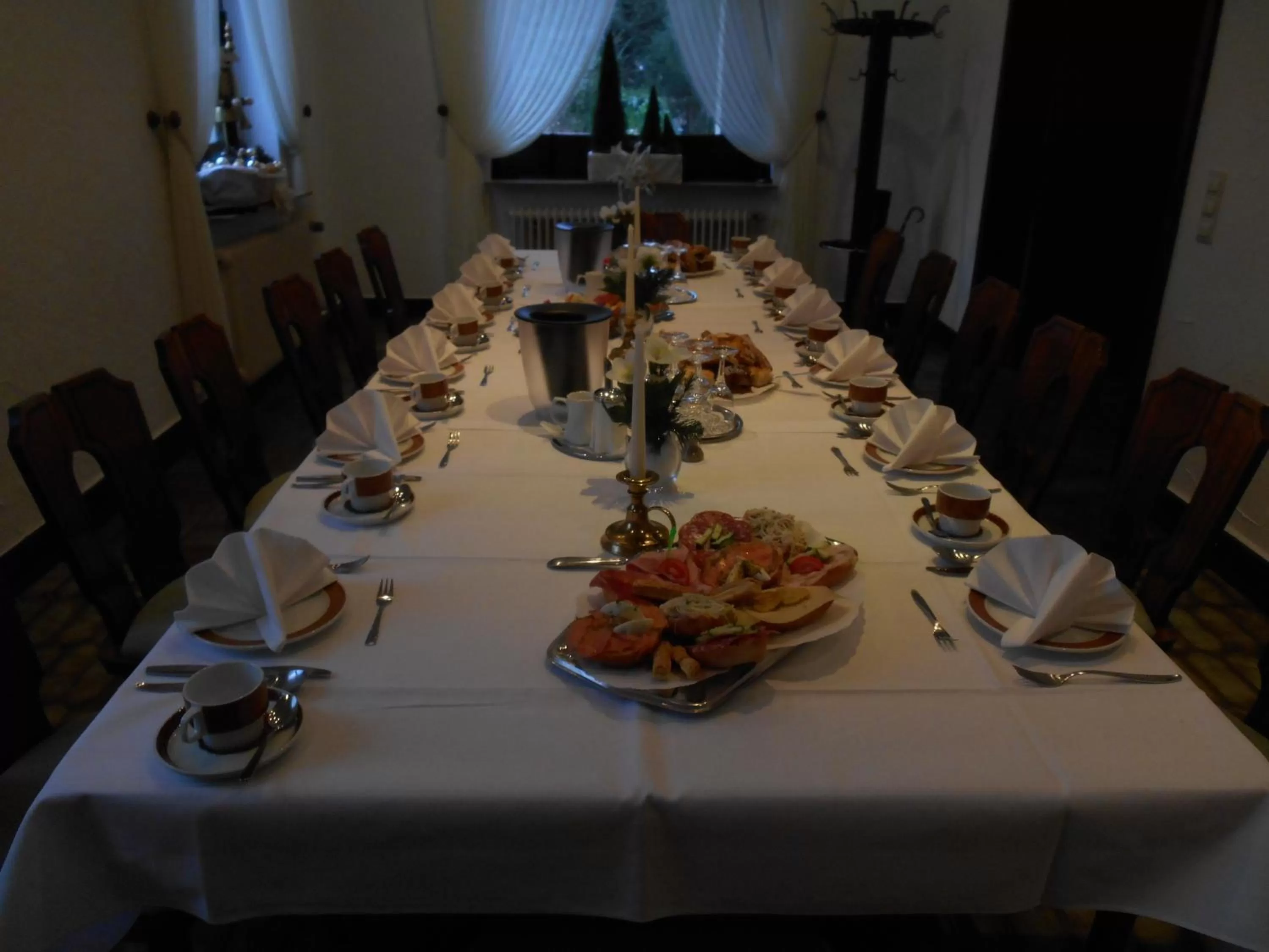 Restaurant/places to eat in Haus Von Der Heyde