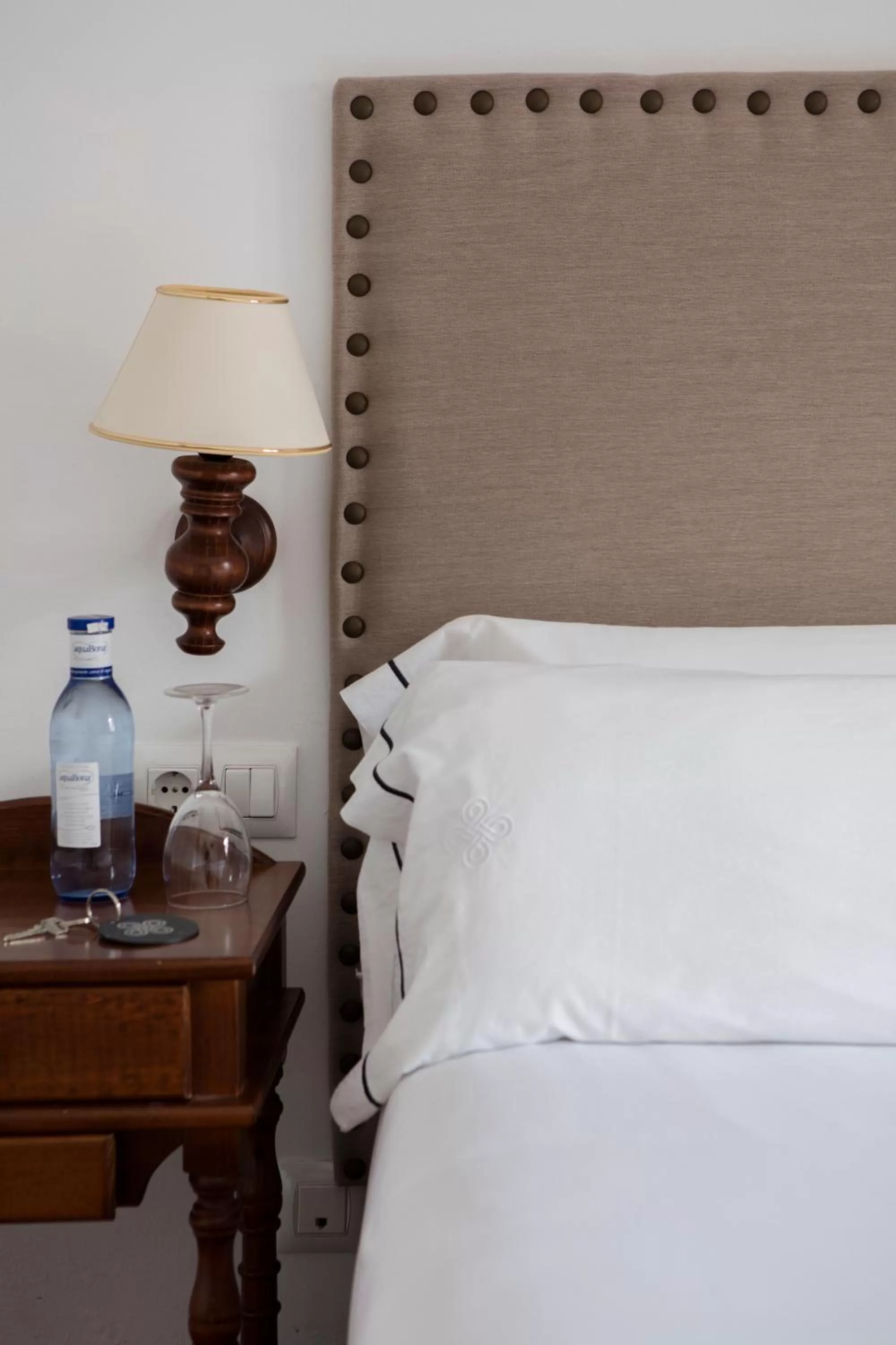 Bed in Hotel Tugasa Las Truchas