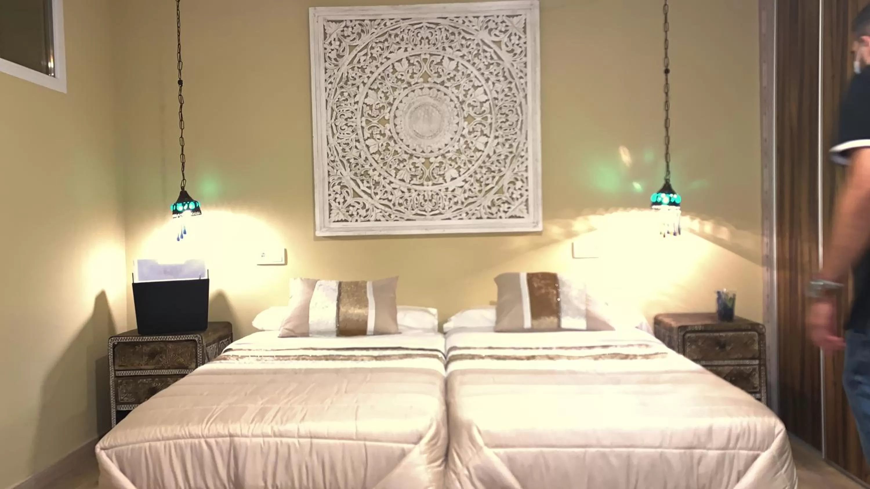 Bed in HOTEL apartamentos SEVEN ROOMS