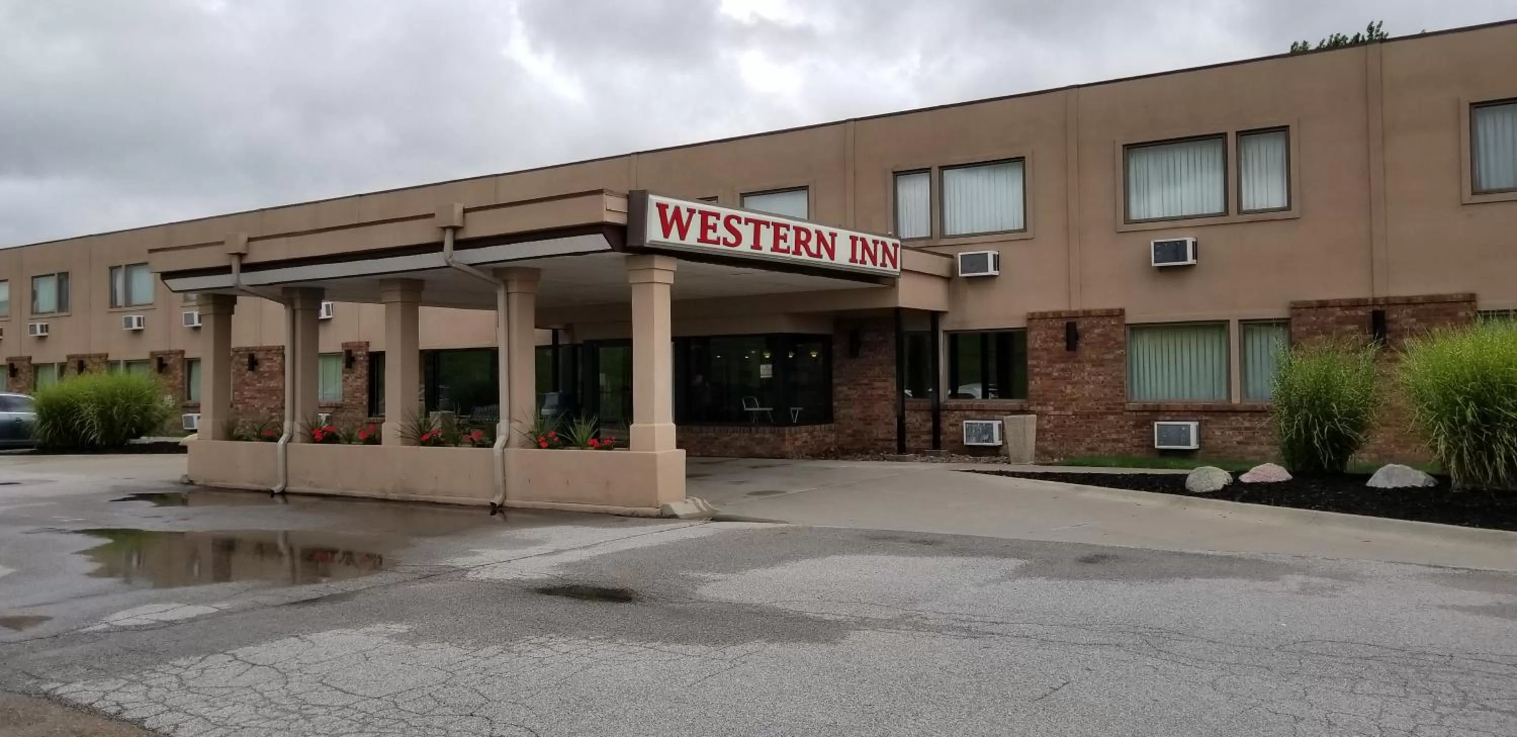 Property building in Western Inn