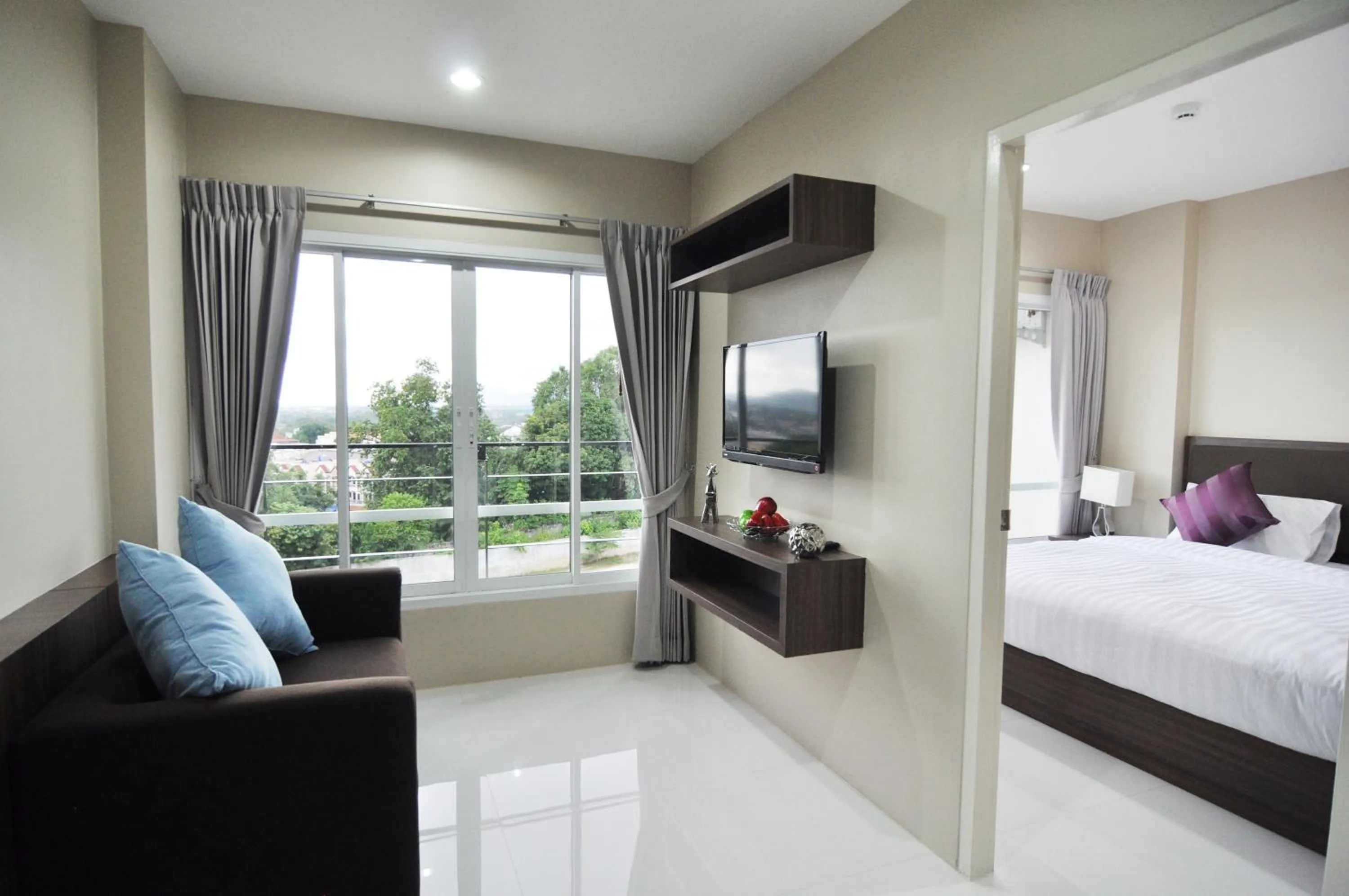 Living room, Bed in Khao Rang Place