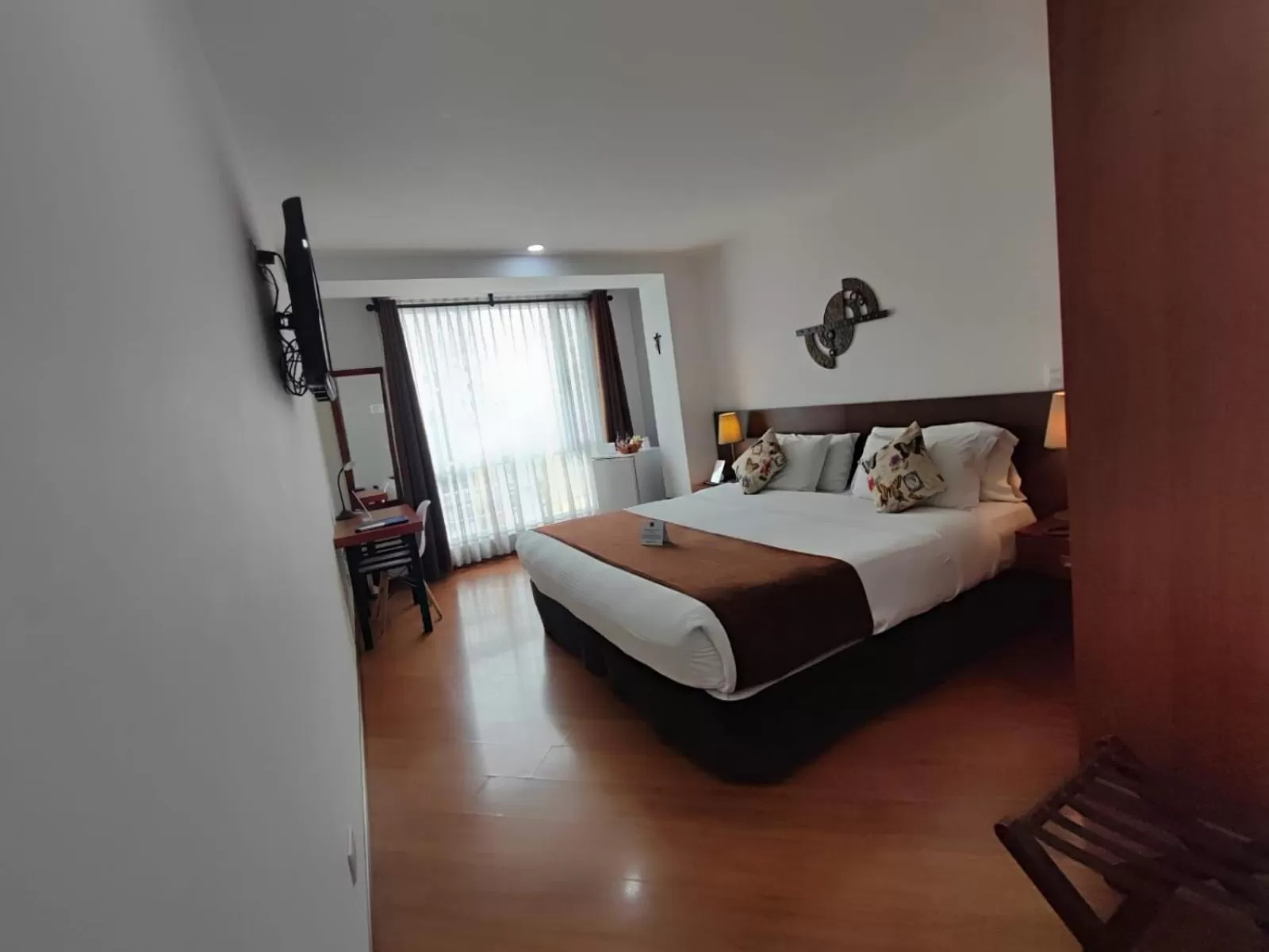 Photo of the whole room, Bed in Hotel Casa Galvez