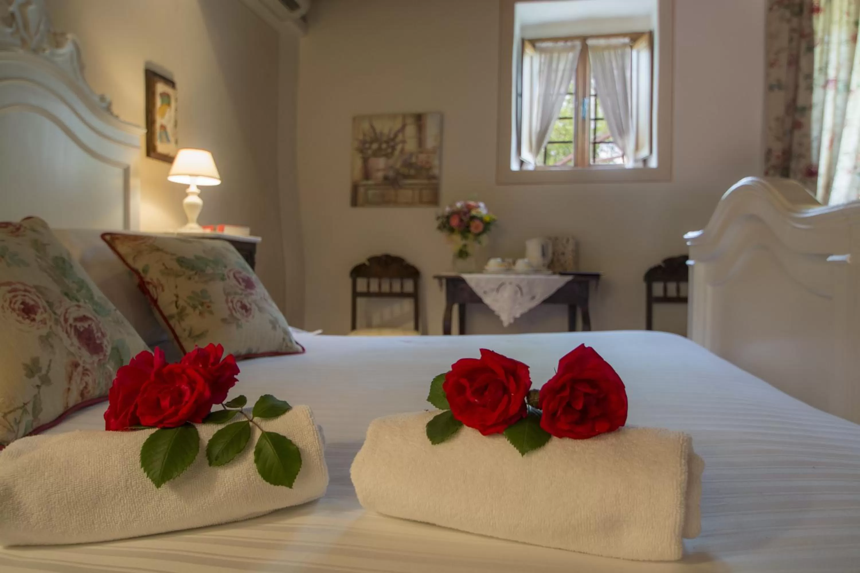 Decorative detail, Bed in Hotel Belvedere Di San Leonino