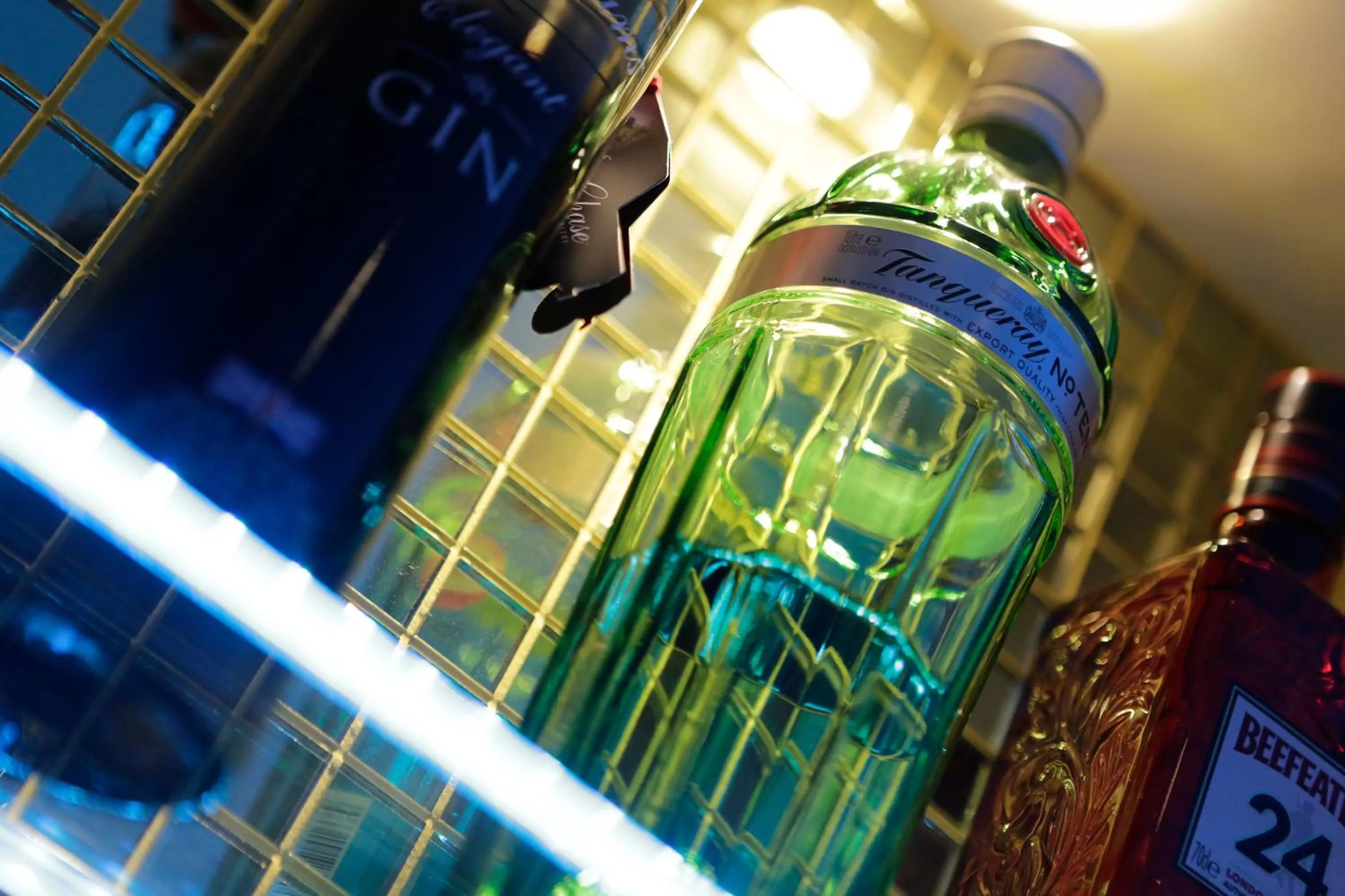 Food and drinks in Burlington Hotel, BW Premier Collection by Best Western