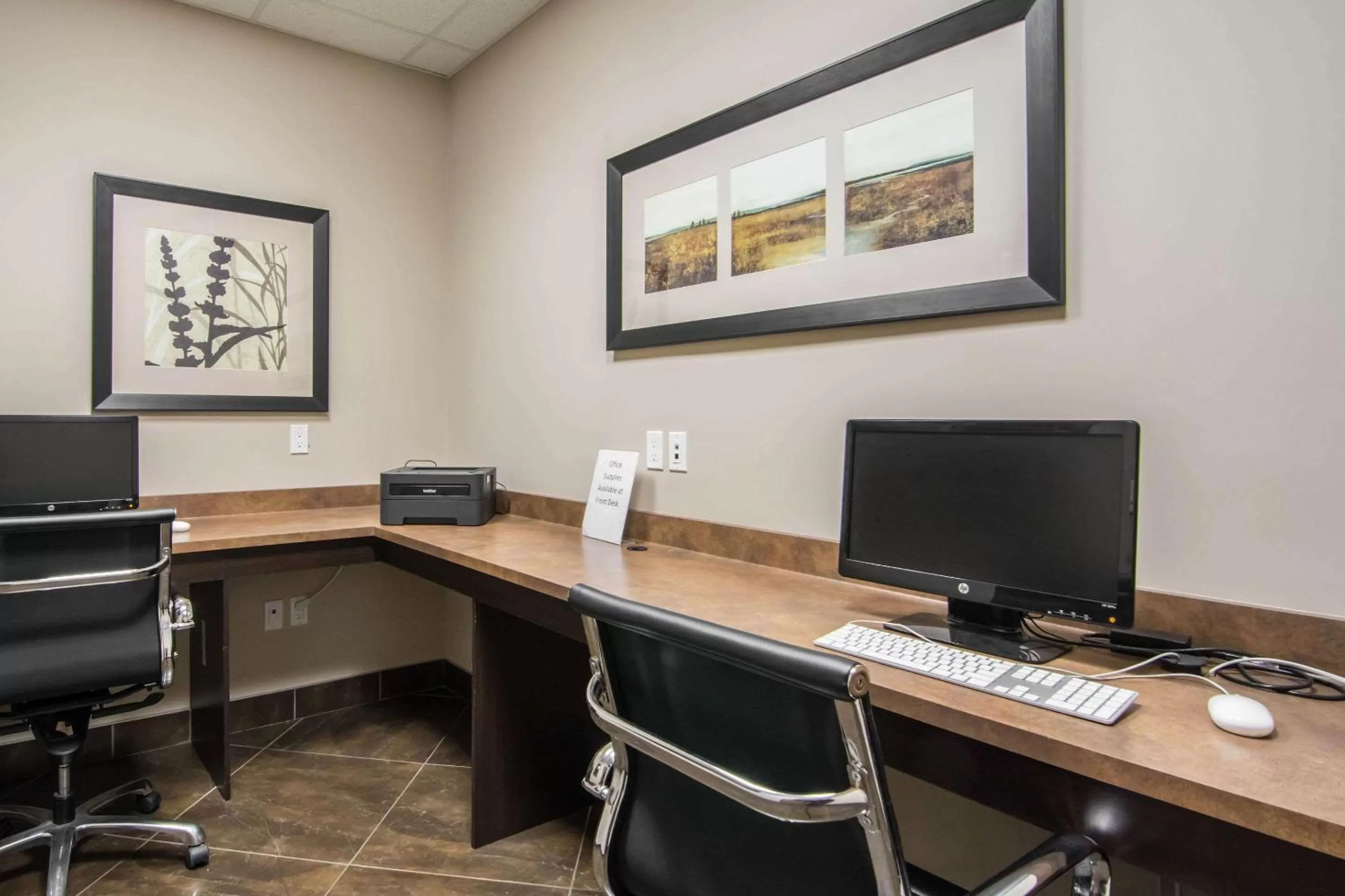 Business facilities in Comfort Inn & Suites