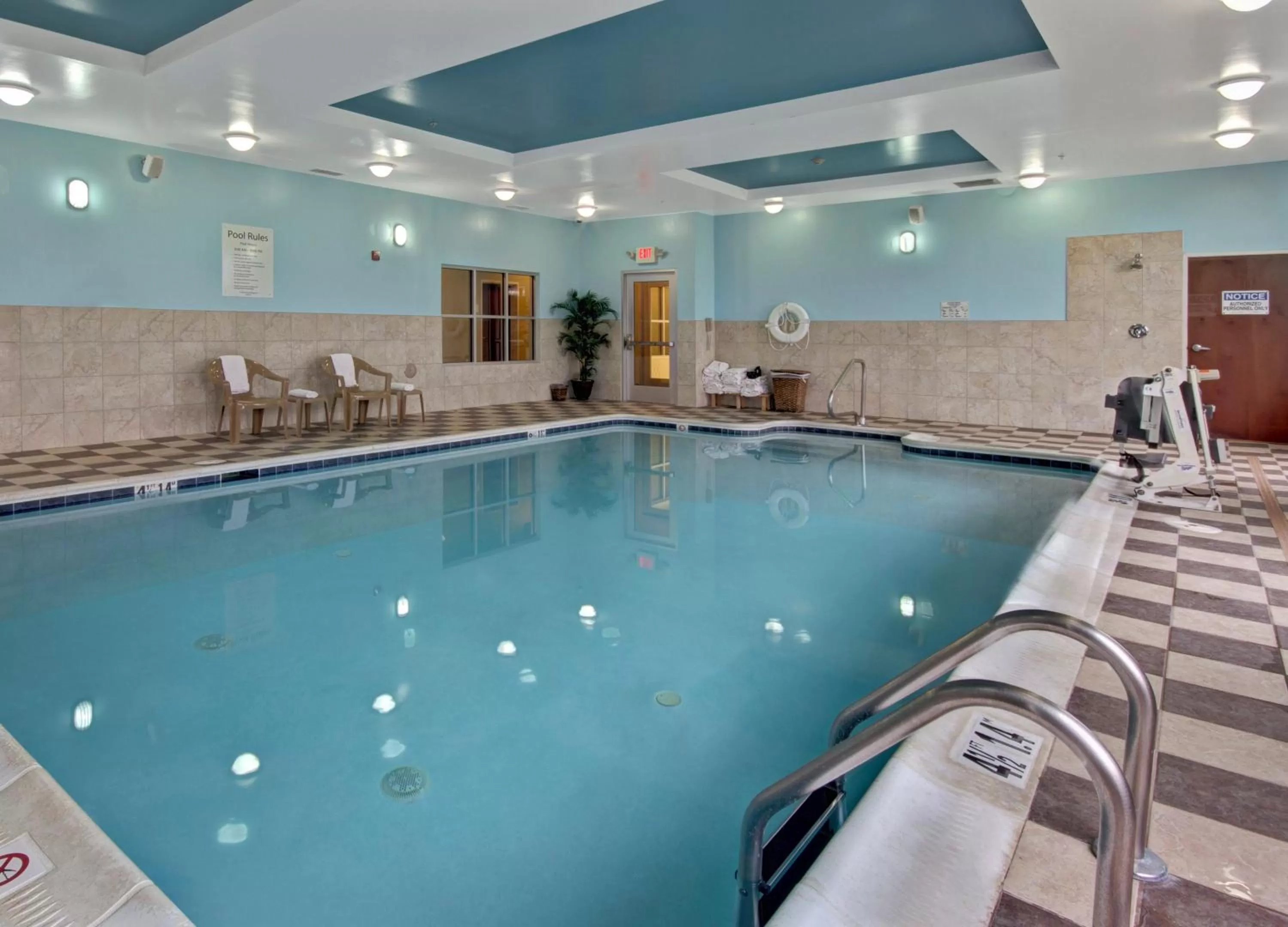 Swimming pool in Holiday Inn Christiansburg Blacksburg by IHG
