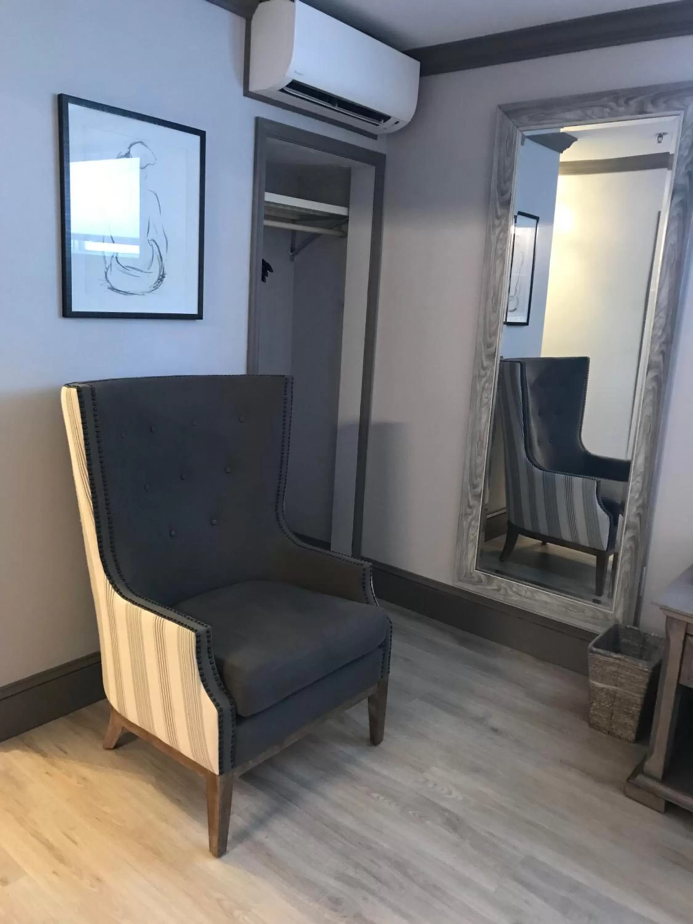 Seating area in Elaine's Cape May Boutique Hotel