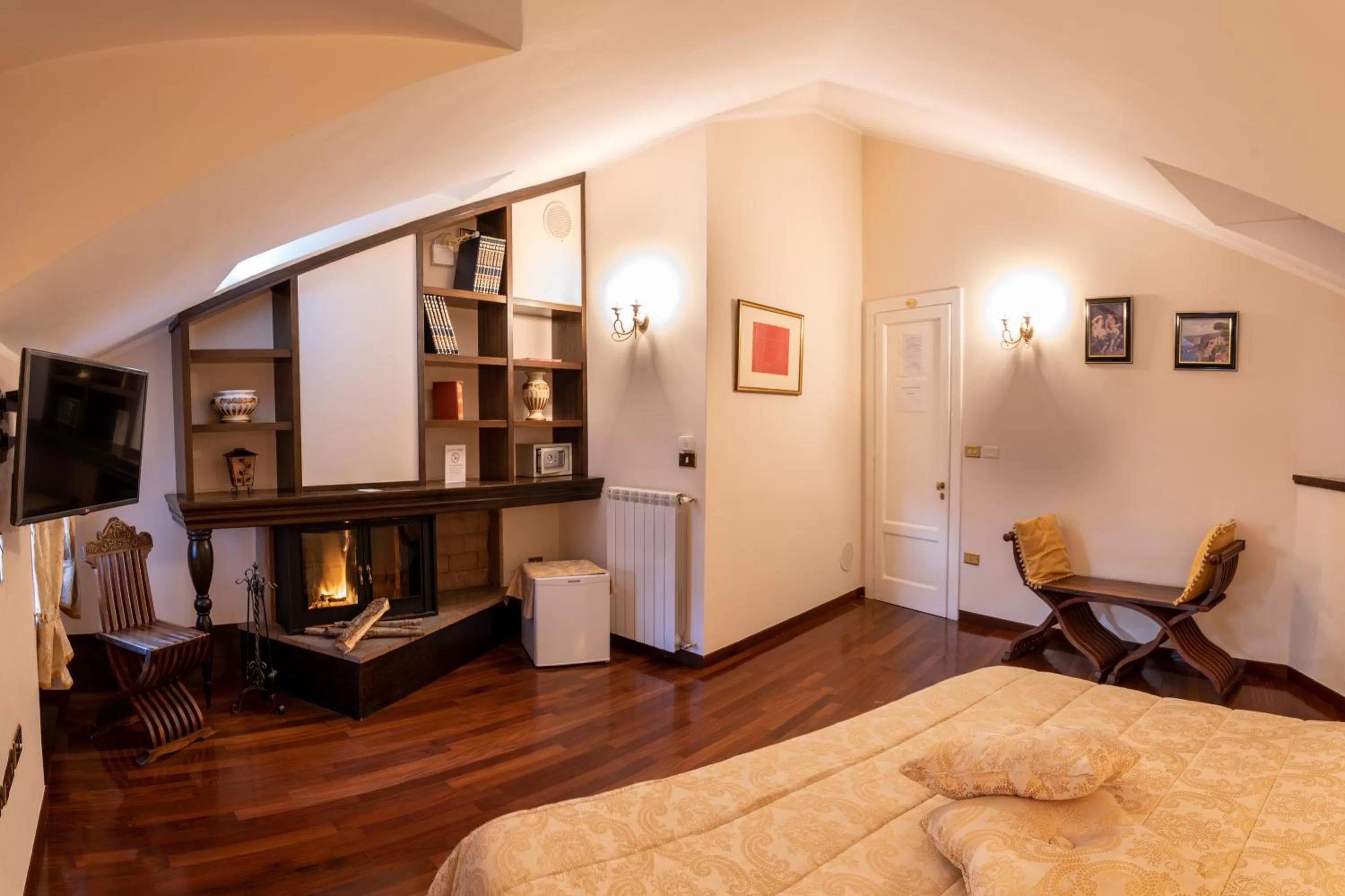 TV and multimedia, Bed in Real Borbone