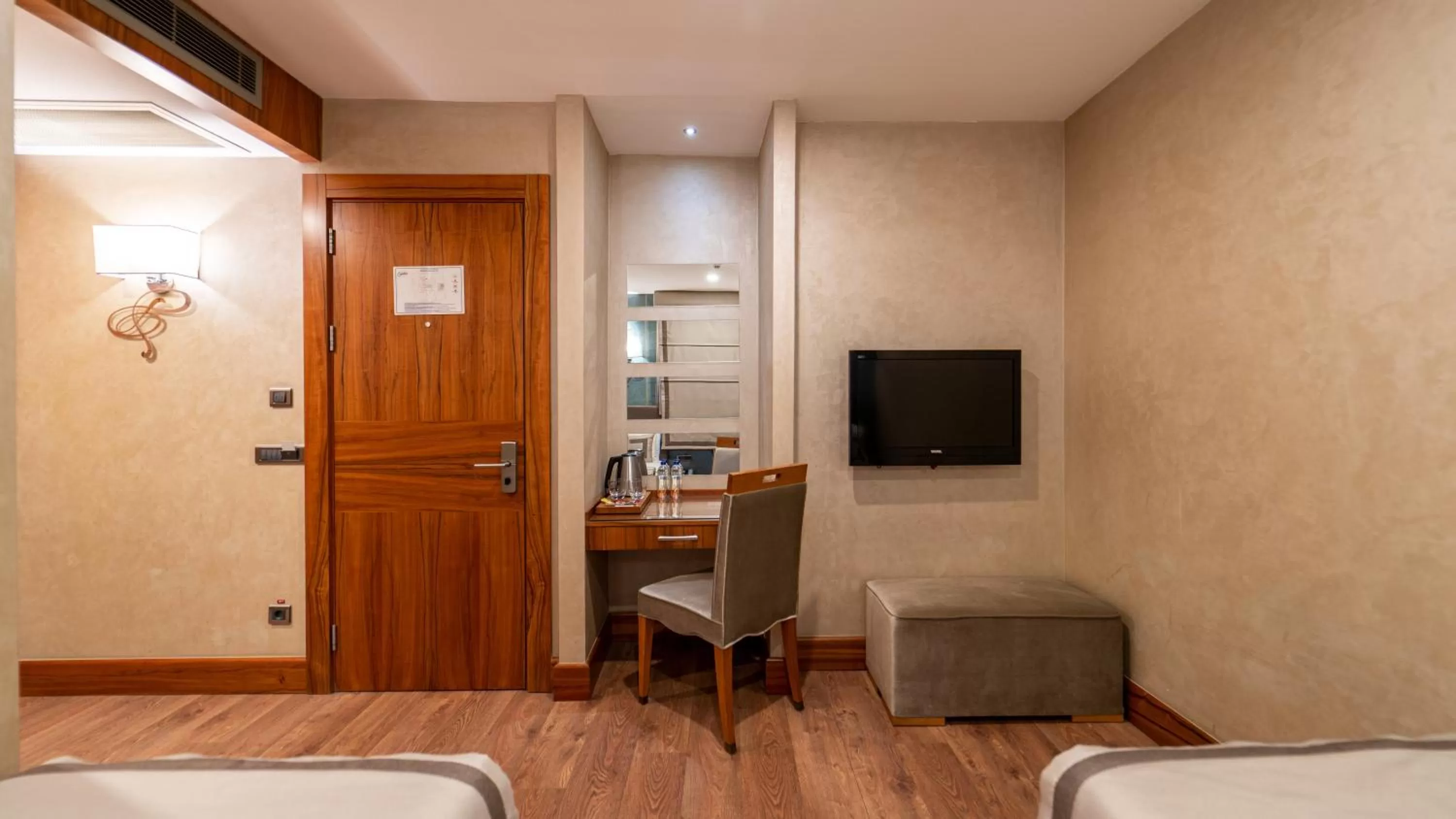 Bed in Biz Cevahir Hotel Sultanahmet