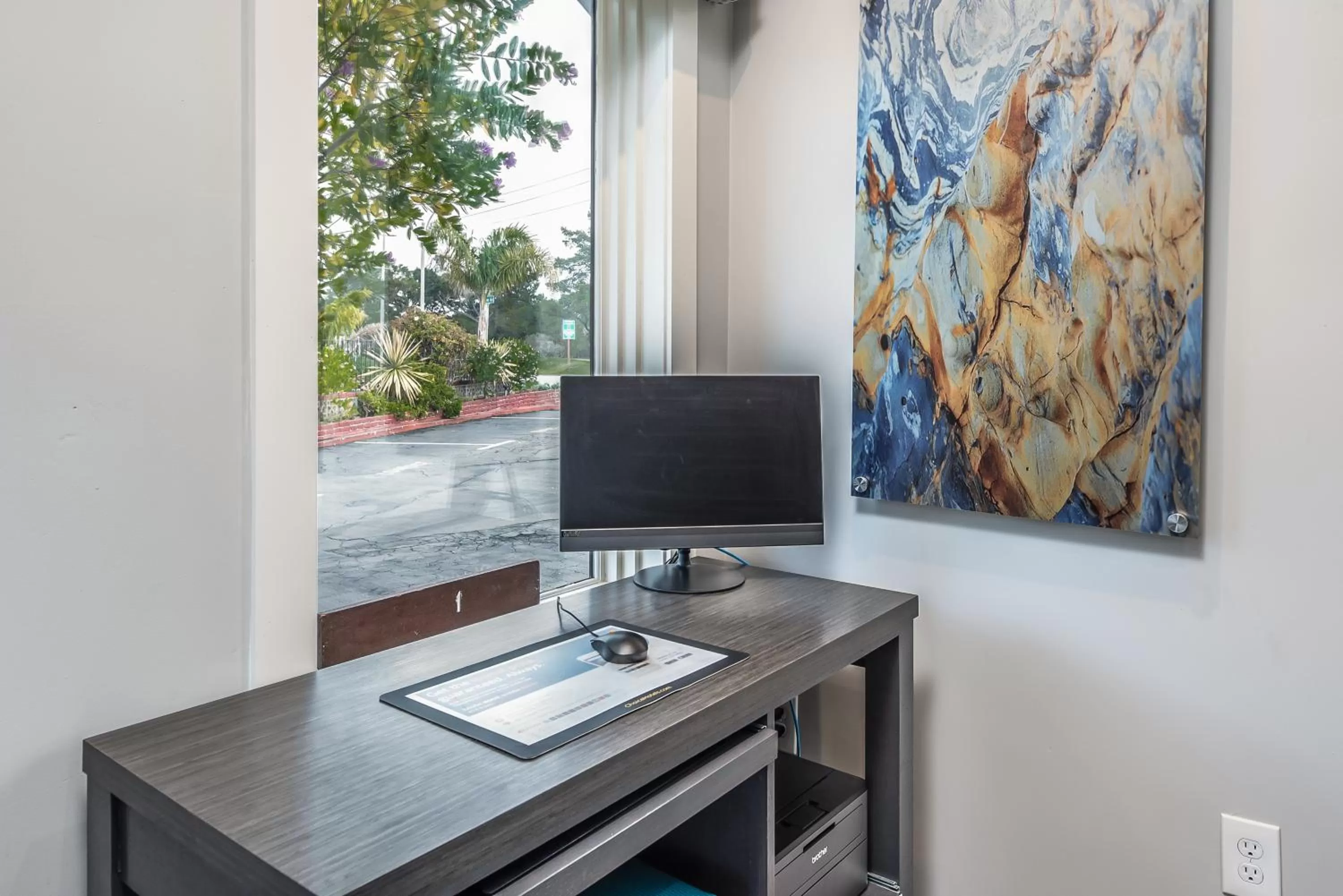 Lobby or reception in The Inn at 1252 Monterey
