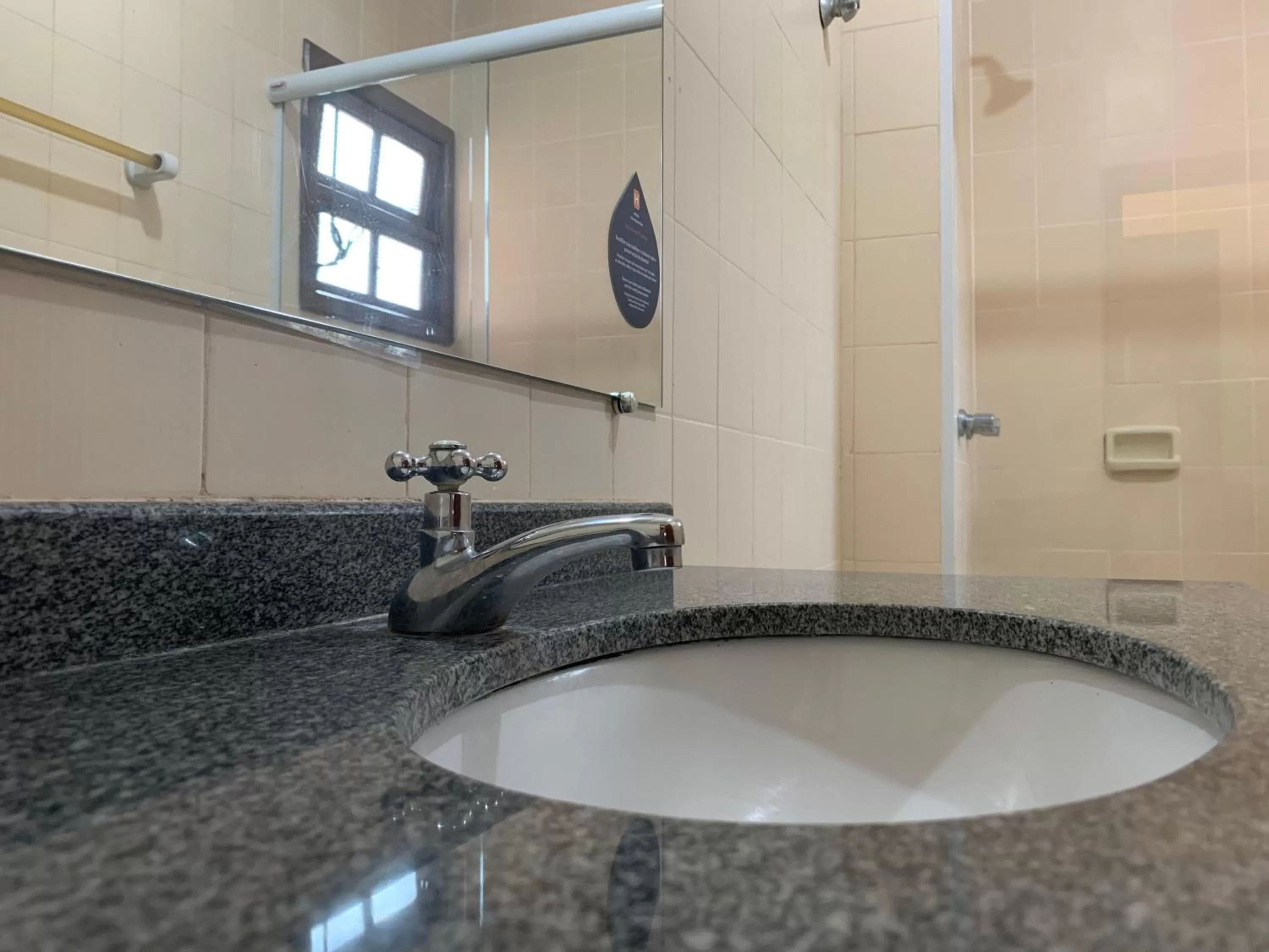 Bathroom in Hotel São Sebastião da Praia