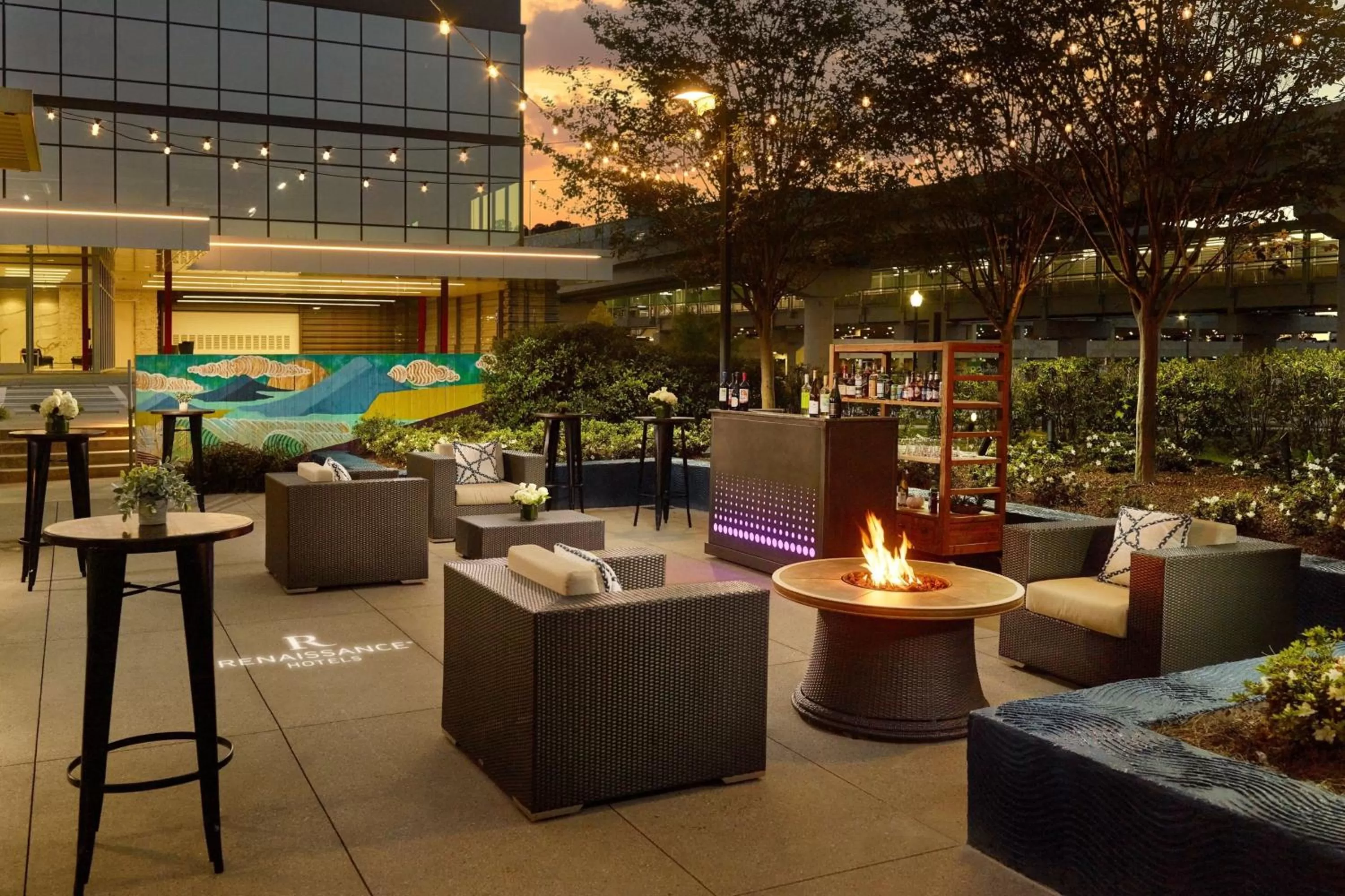 Renaissance Atlanta Airport Gateway Hotel