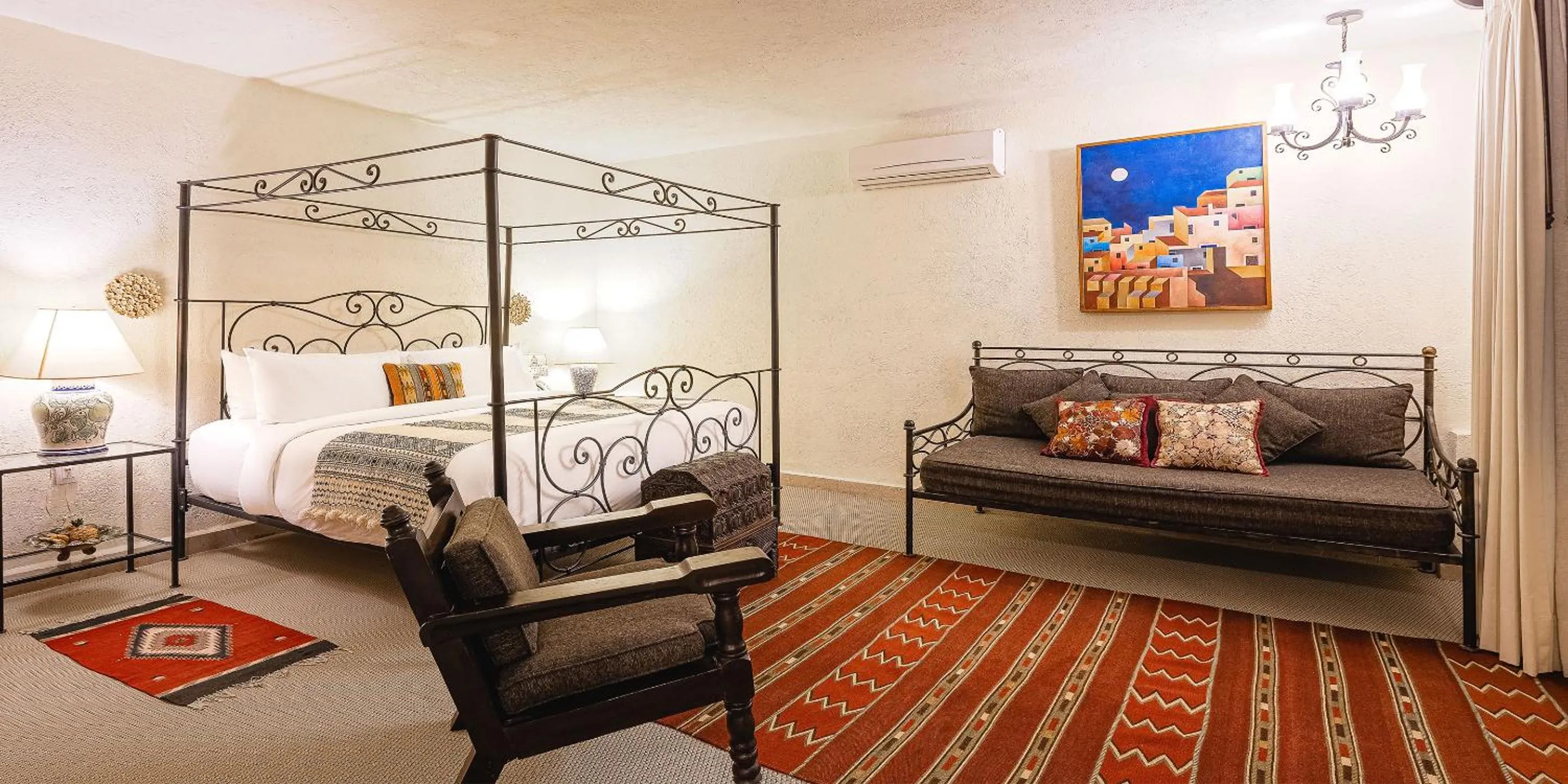 Photo of the whole room, Bed in Hacienda El Santuario San Miguel de Allende