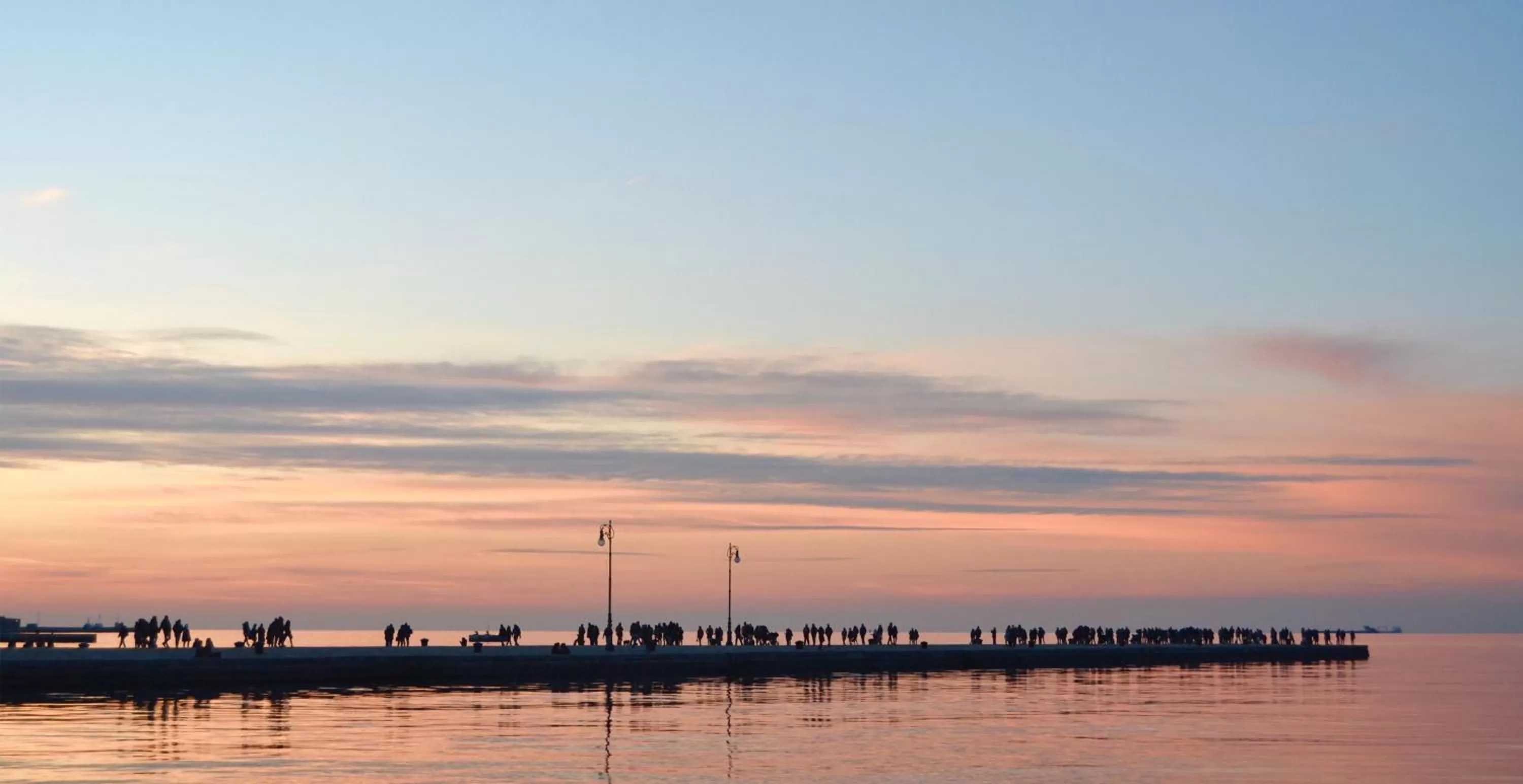 Sunset in URBANAUTS STUDIOS Minelli