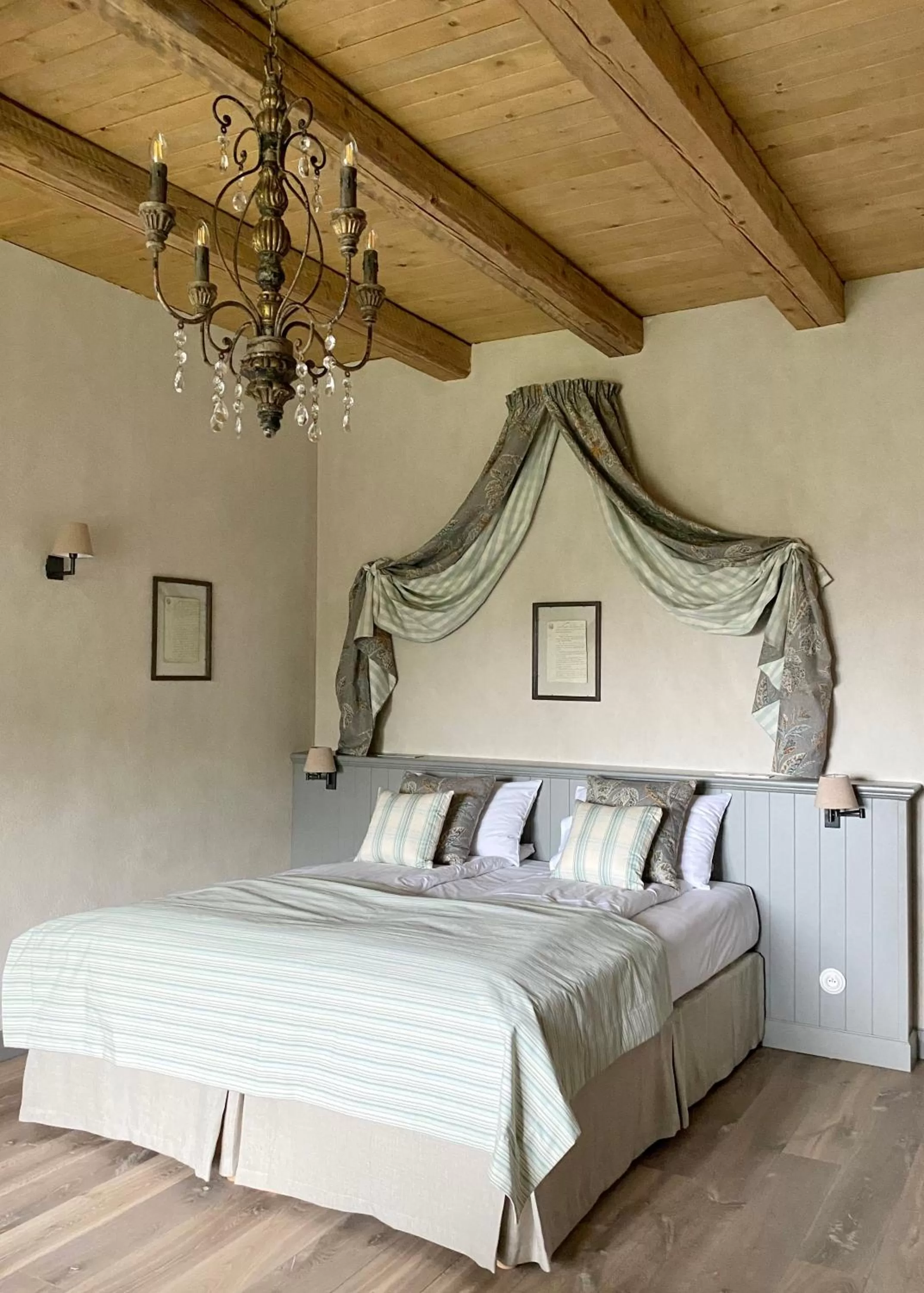 Bed in Pałac Kamieniec