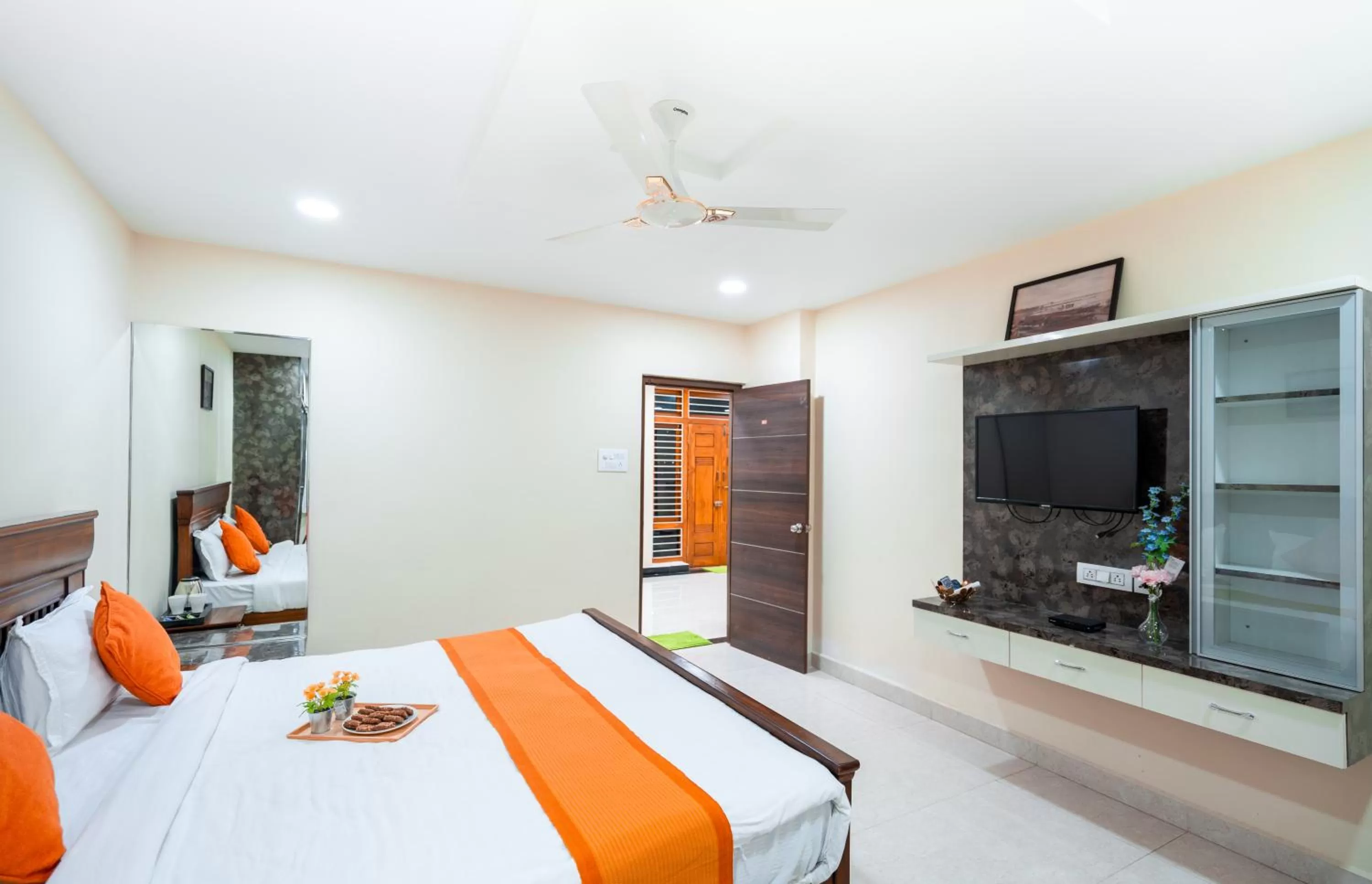 Bedroom, Bed in Hotel Voila Atnest Suites Kokapet, Business Hotel