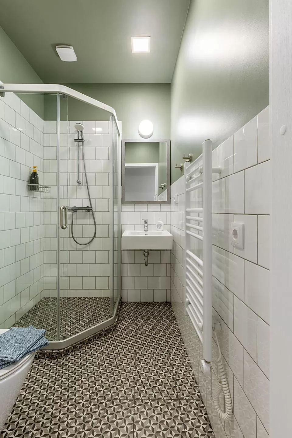 Bathroom in Art & Comfort Rooms