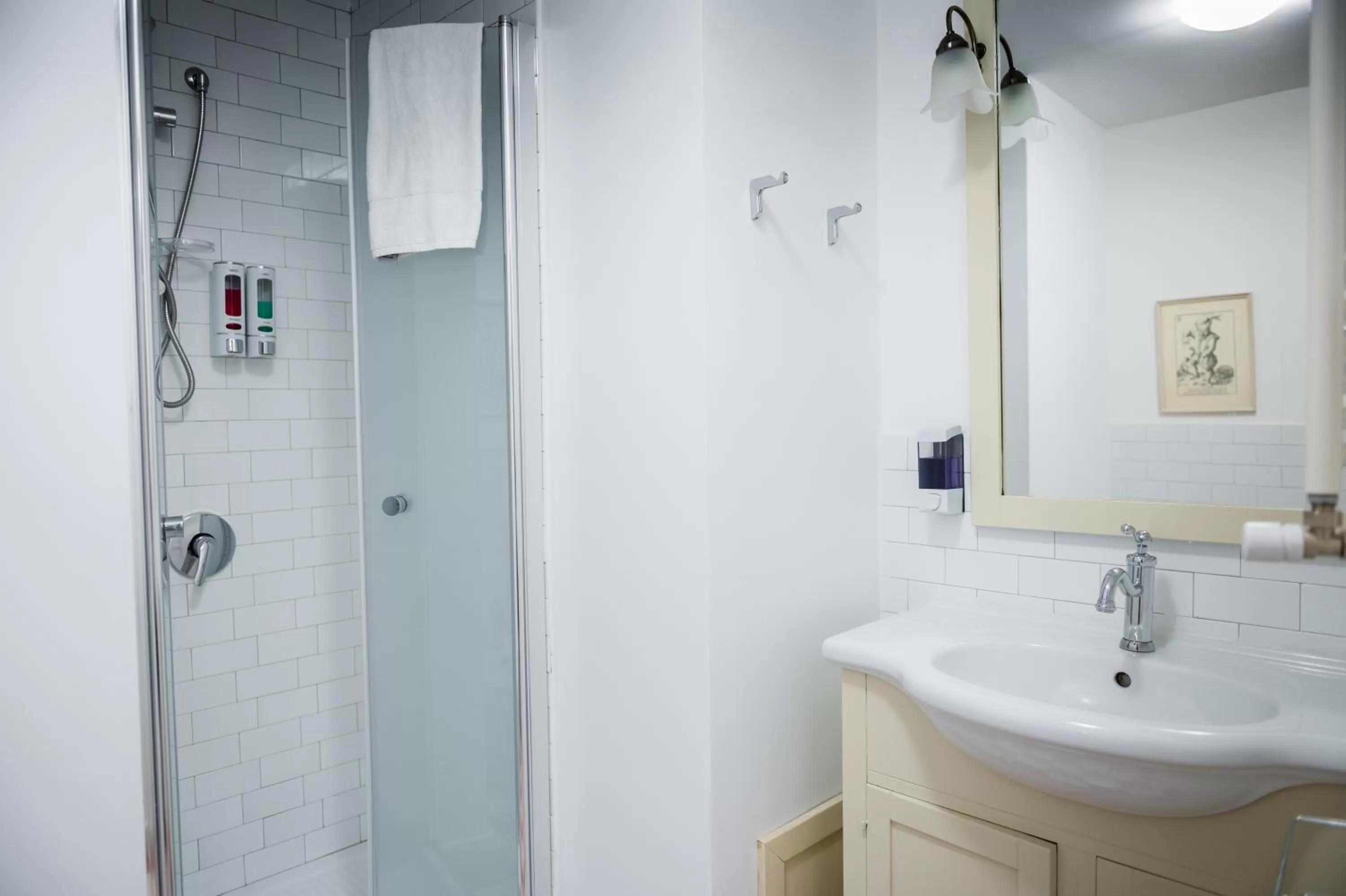 Bathroom in AUSA suites