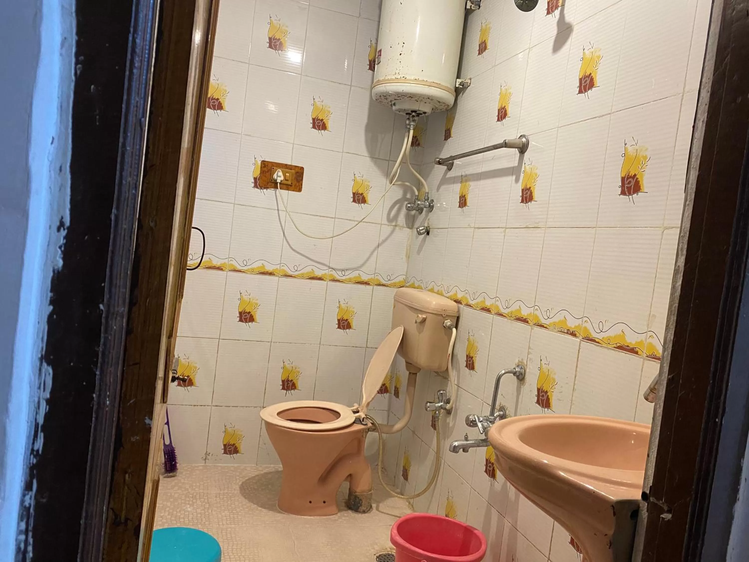 Bathroom in Hotel Young Mamta