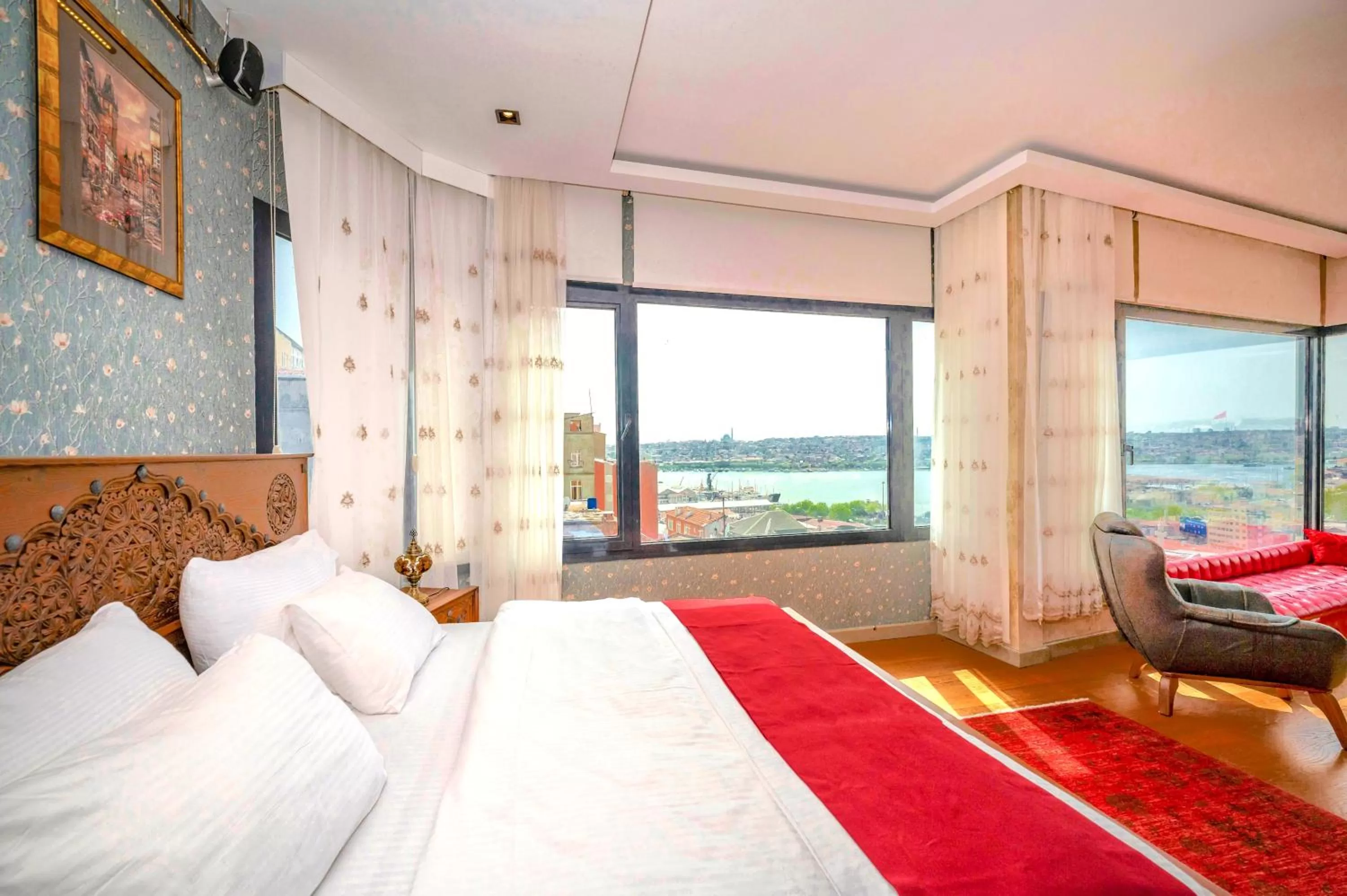 Neighbourhood, Bed in O'Pera Okanlı Suites