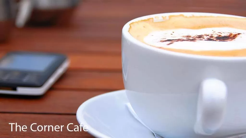 Restaurant/places to eat in The Astor Hotel Motel