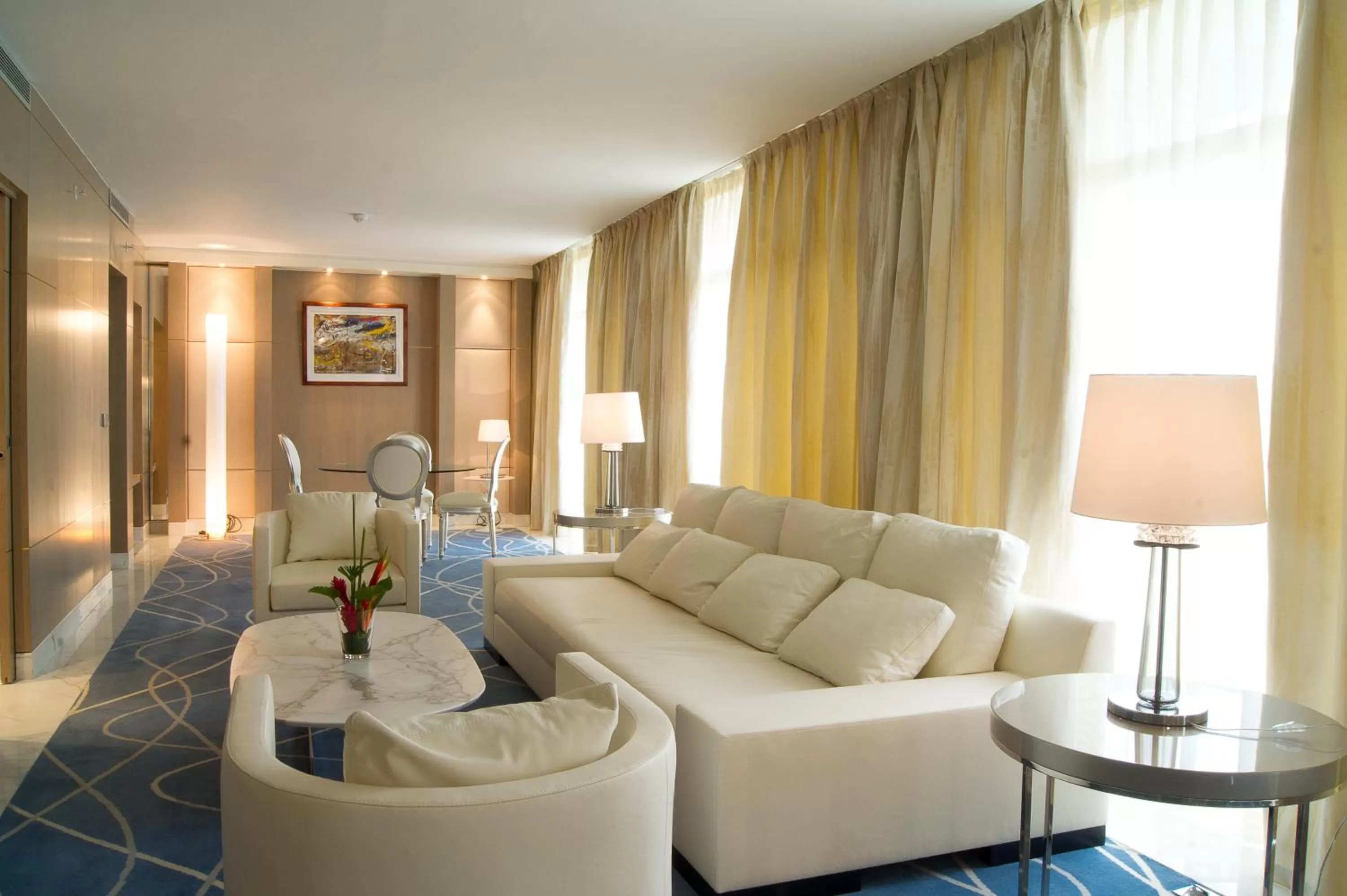 Living room in Sofitel Abidjan Hotel Ivoire