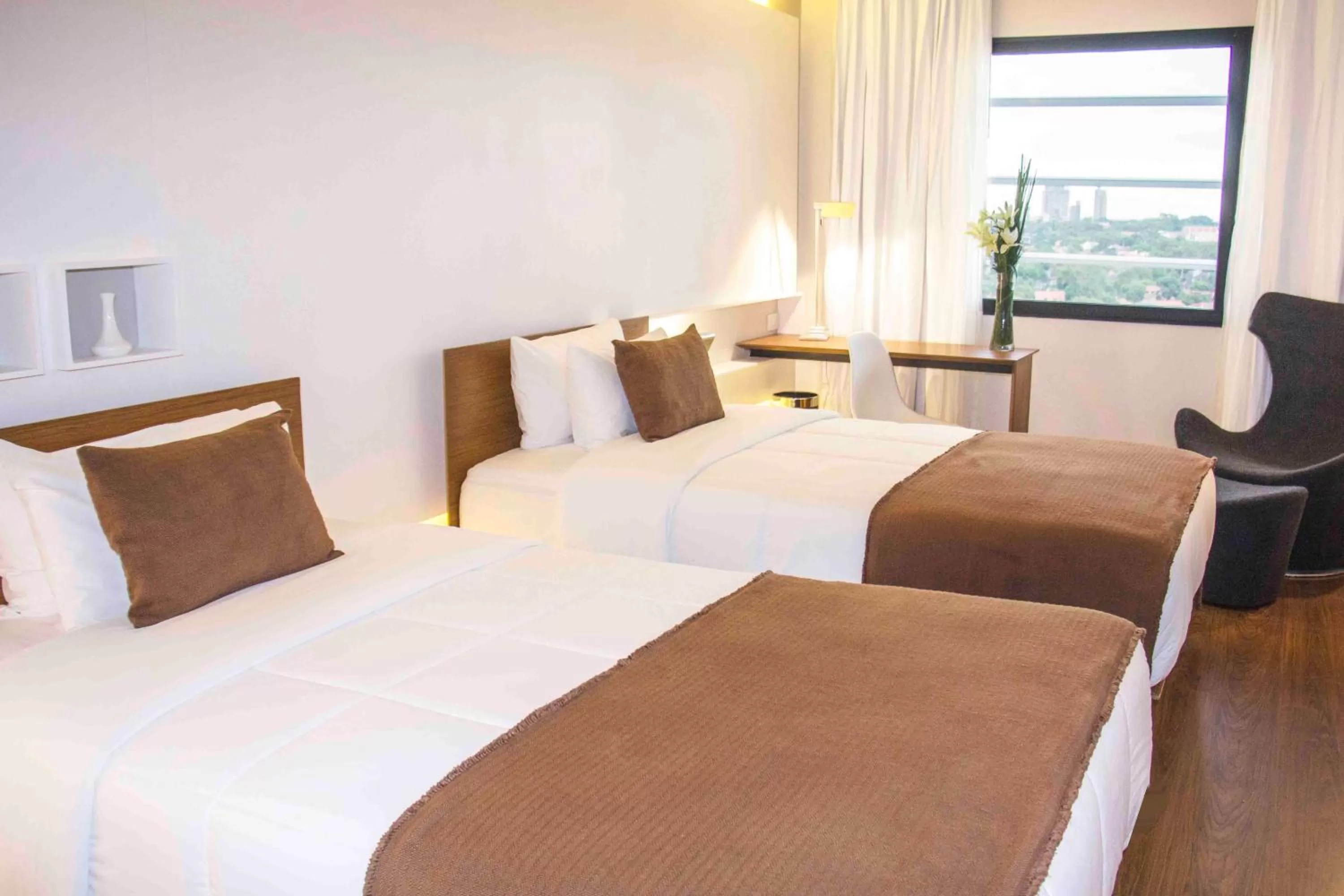 Twin Room - Non-Smoking in Esplendor by Wyndham Asuncion