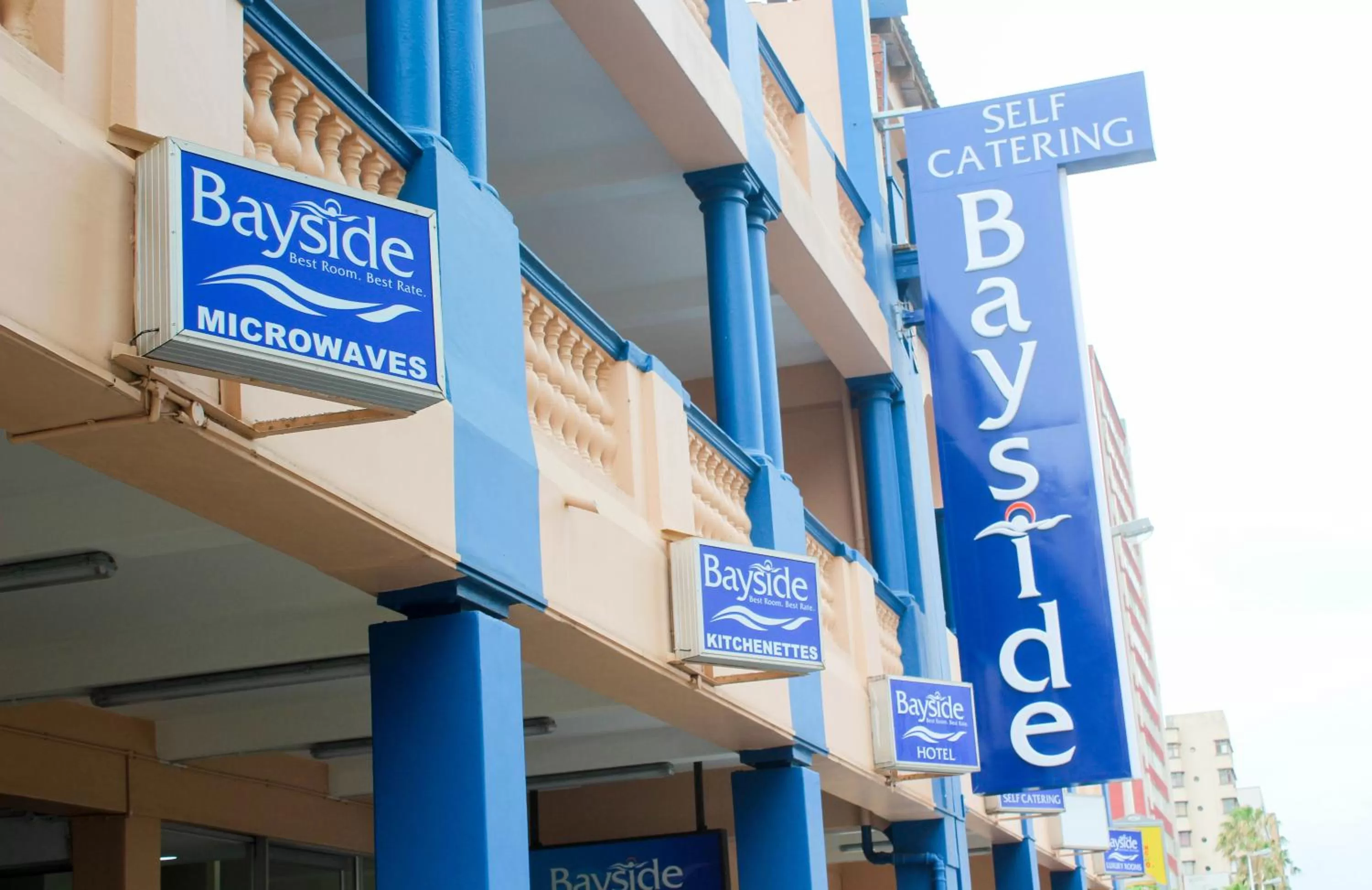 Property building in Bayside Hotel & Self Catering 110 West Street
