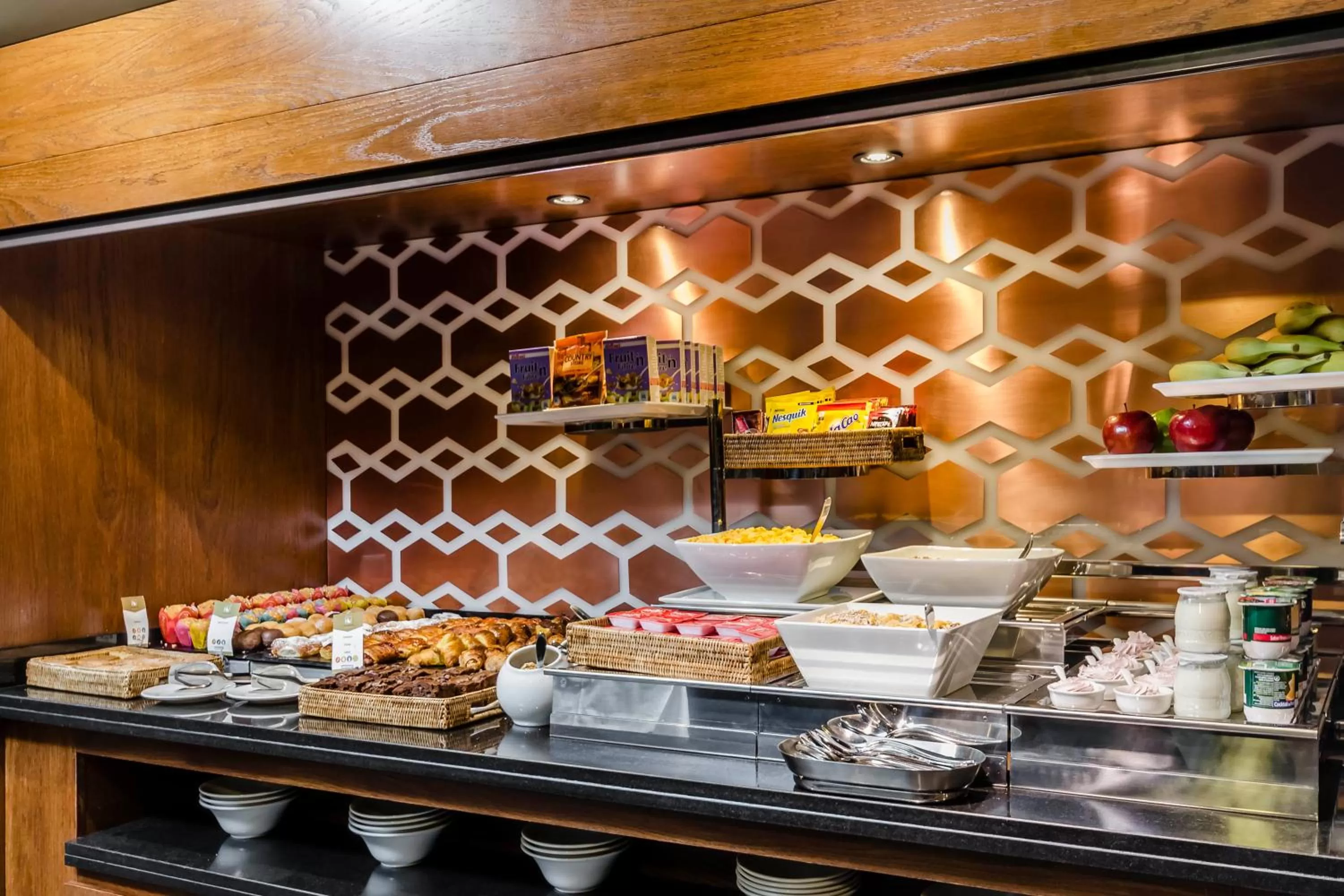 Lounge or bar in Eurostars Andorra