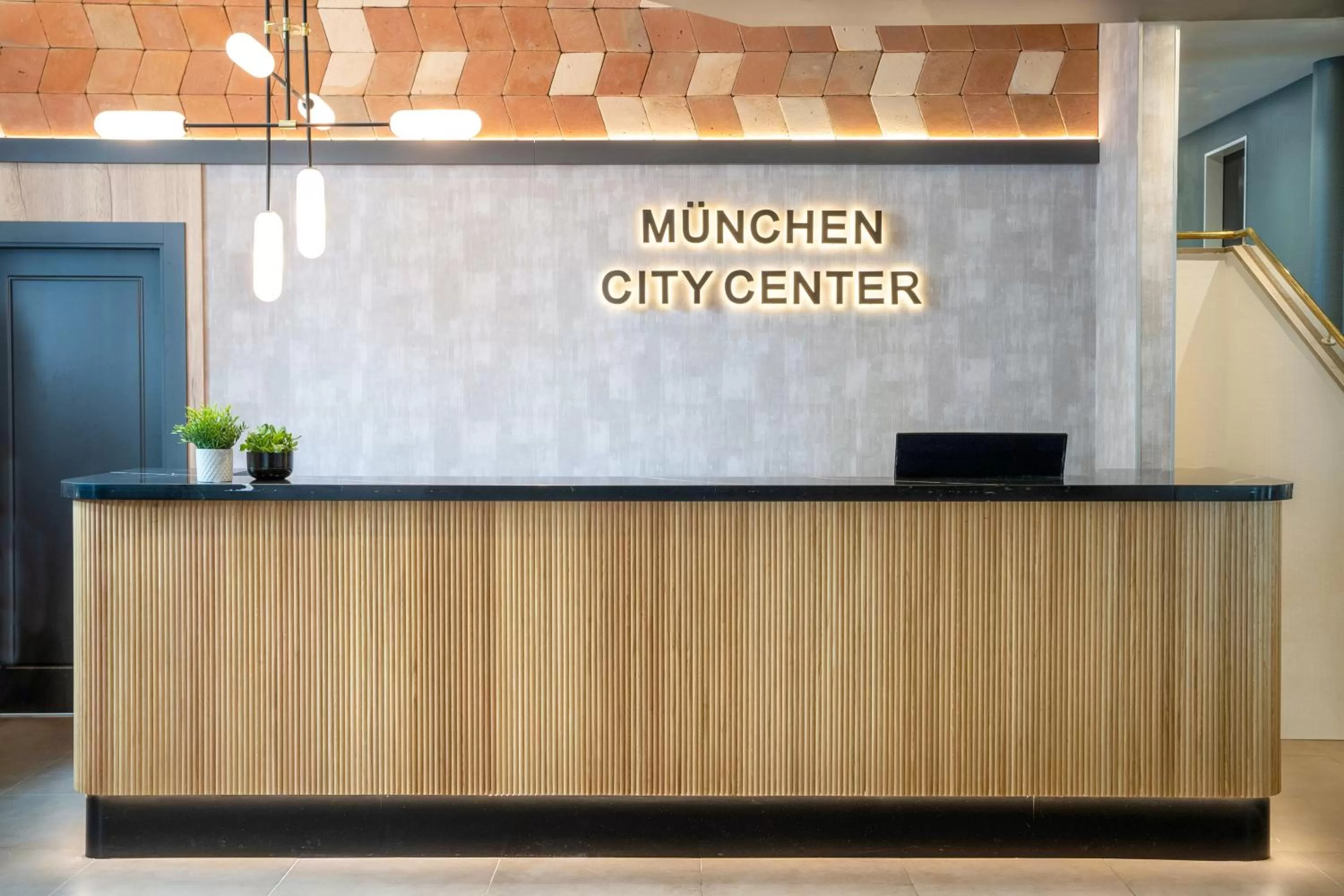 Lobby or reception in Hotel München City Center affiliated by Meliá