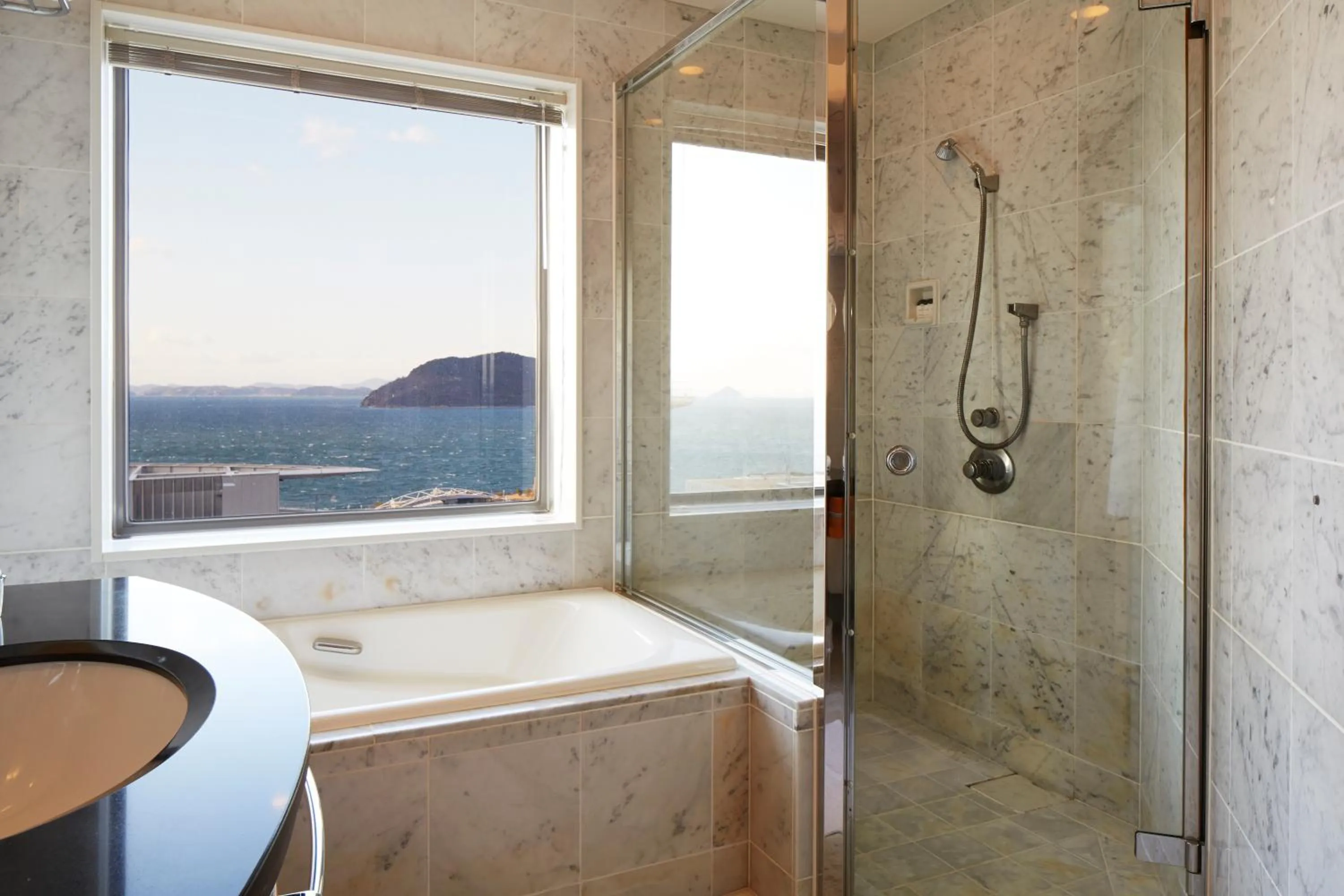 Bathroom in JR Hotel Clement Takamatsu