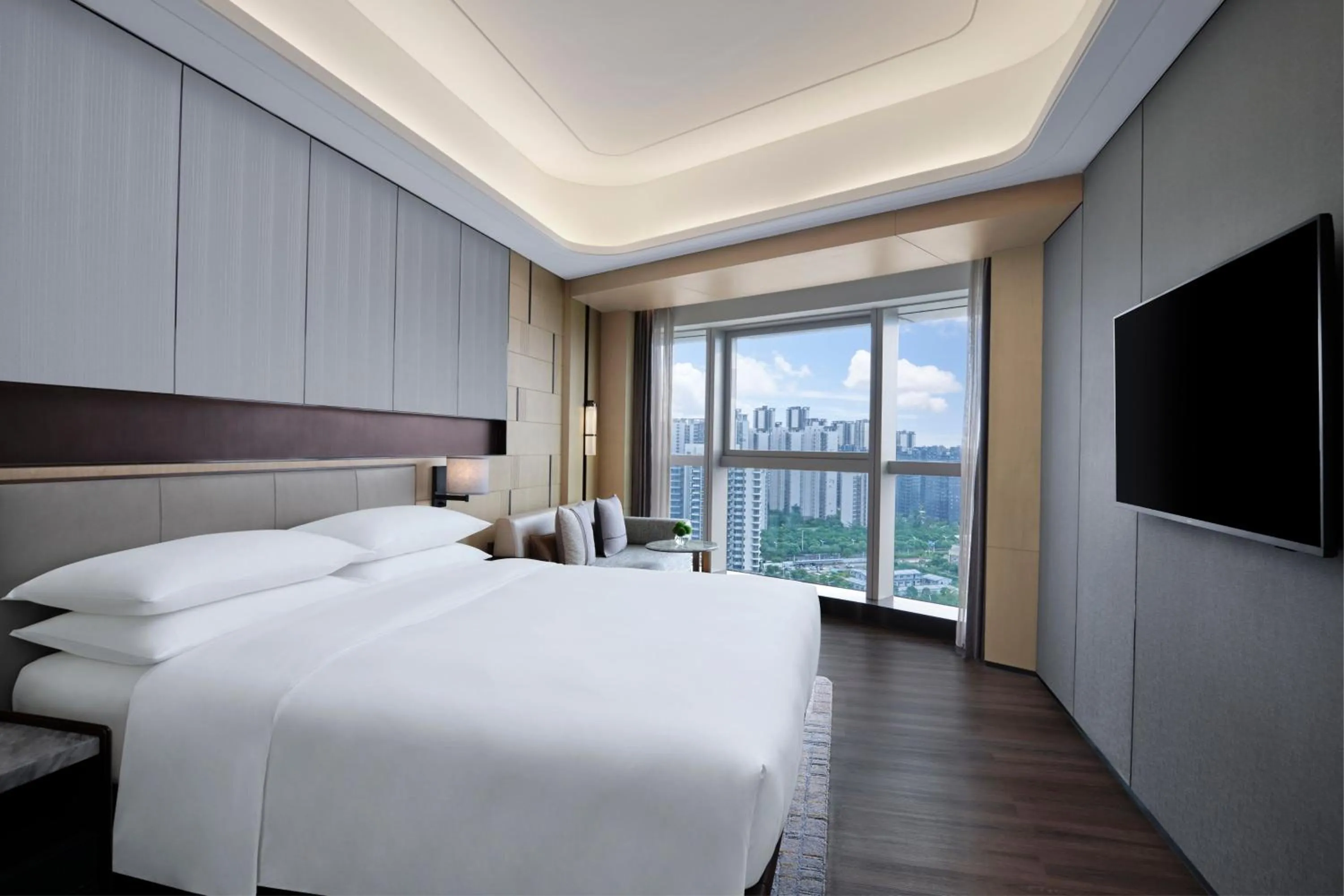 Bedroom, Bed in Zhuhai Marriott Hotel Jinwan